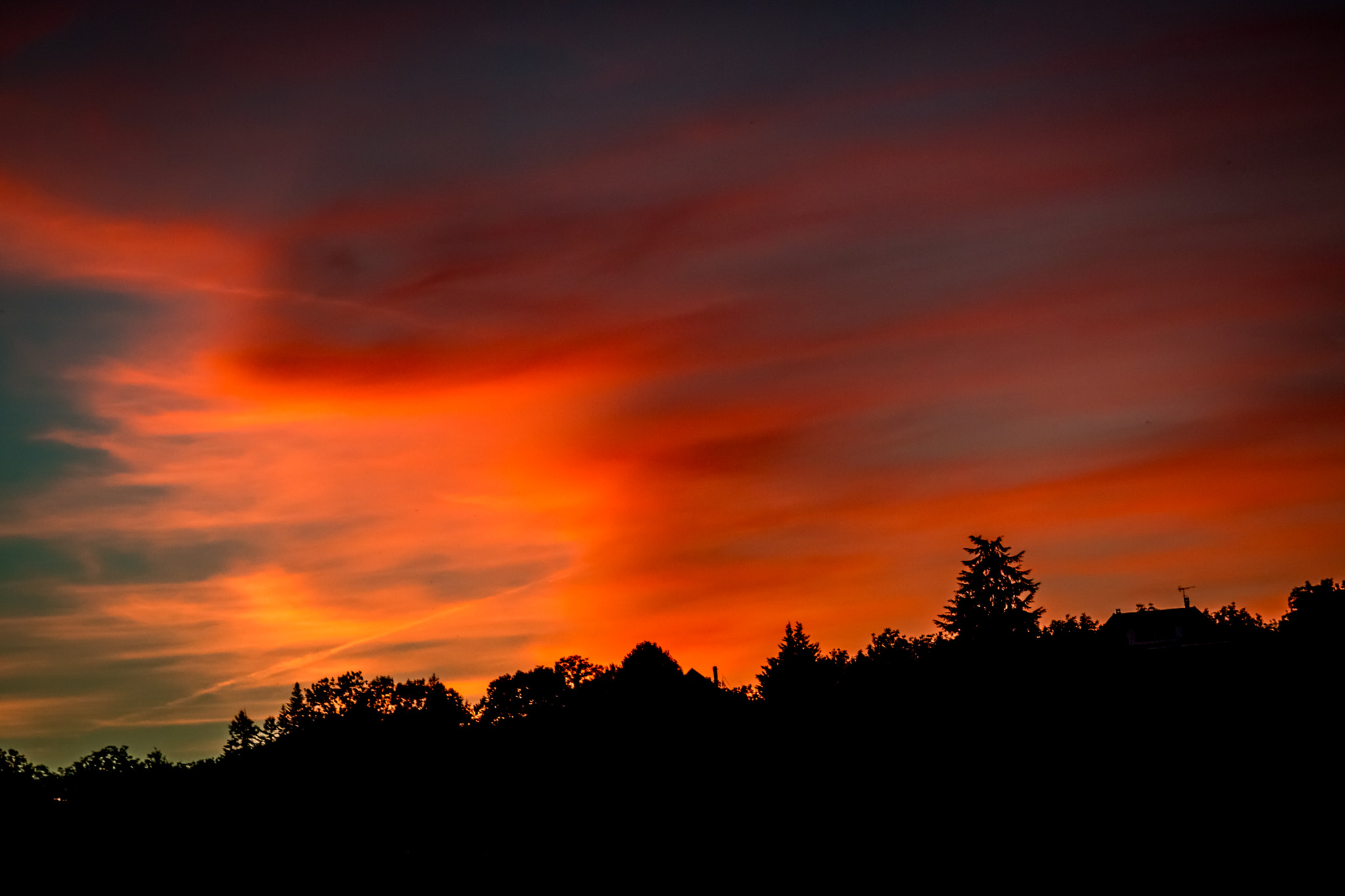 Canon EF 24-85mm F3.5-4.5 USM sample photo. Sunset photography