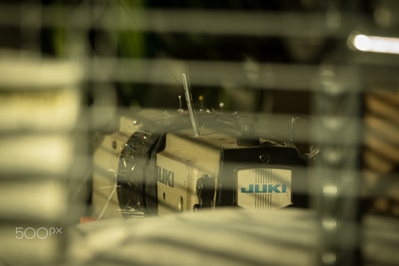 Sony 70-300mm F4.5-5.6 G SSM sample photo. Walkinparissummer photography