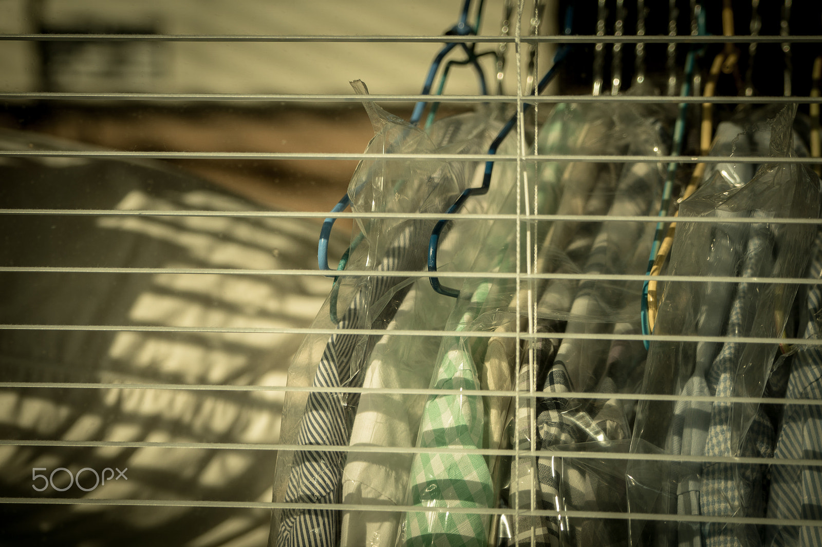 Sony 70-300mm F4.5-5.6 G SSM sample photo. Walkinparissummer photography