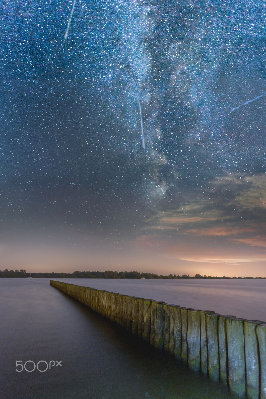 Nikon D600 sample photo. Perseïden shower during moonset photography