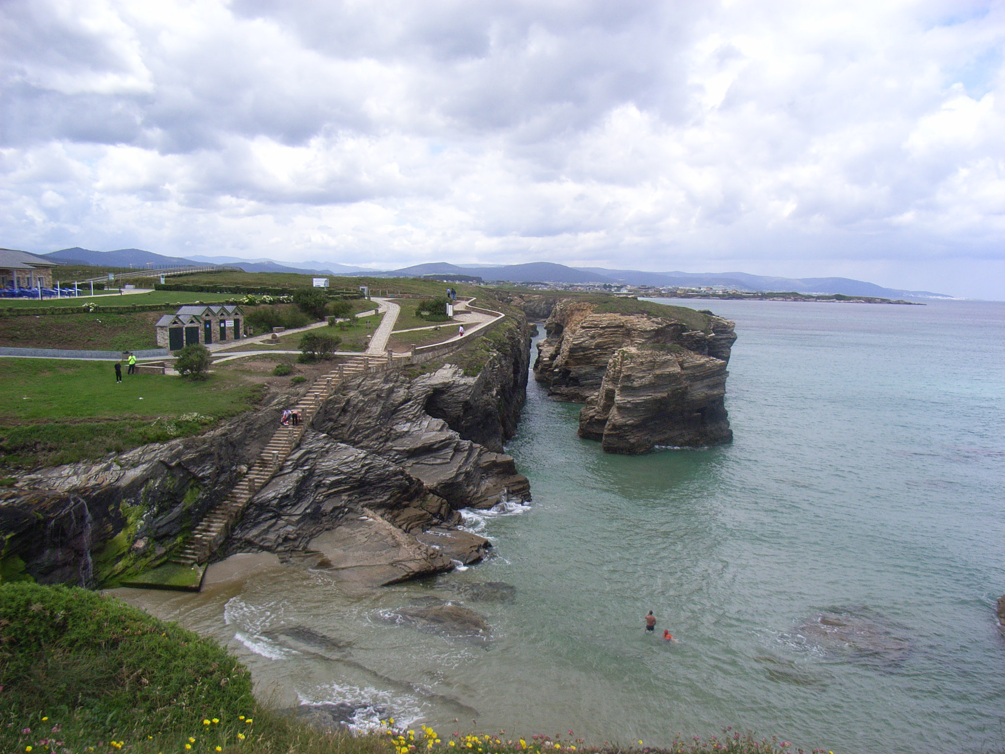 Ricoh Caplio R4 sample photo. Playa de las catedrales ribadeo (lugo) galicia () photography