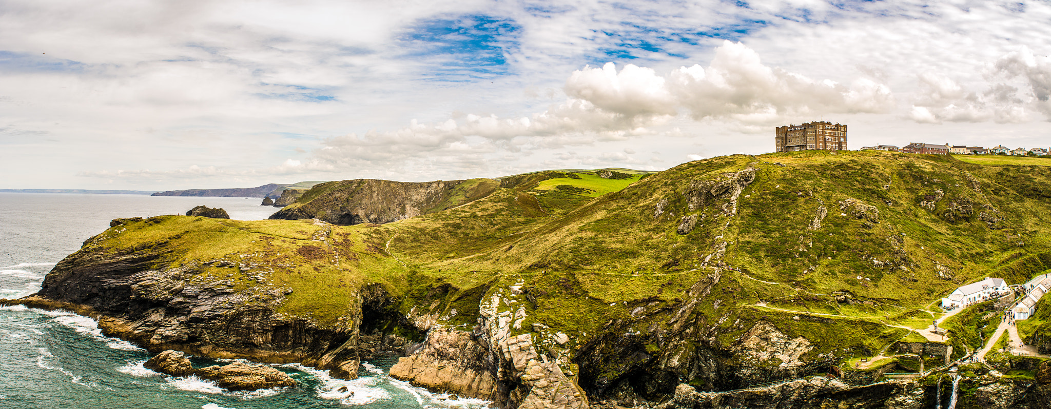 Nikon D7100 + AF Nikkor 20mm f/2.8 sample photo. Cornish coast photography