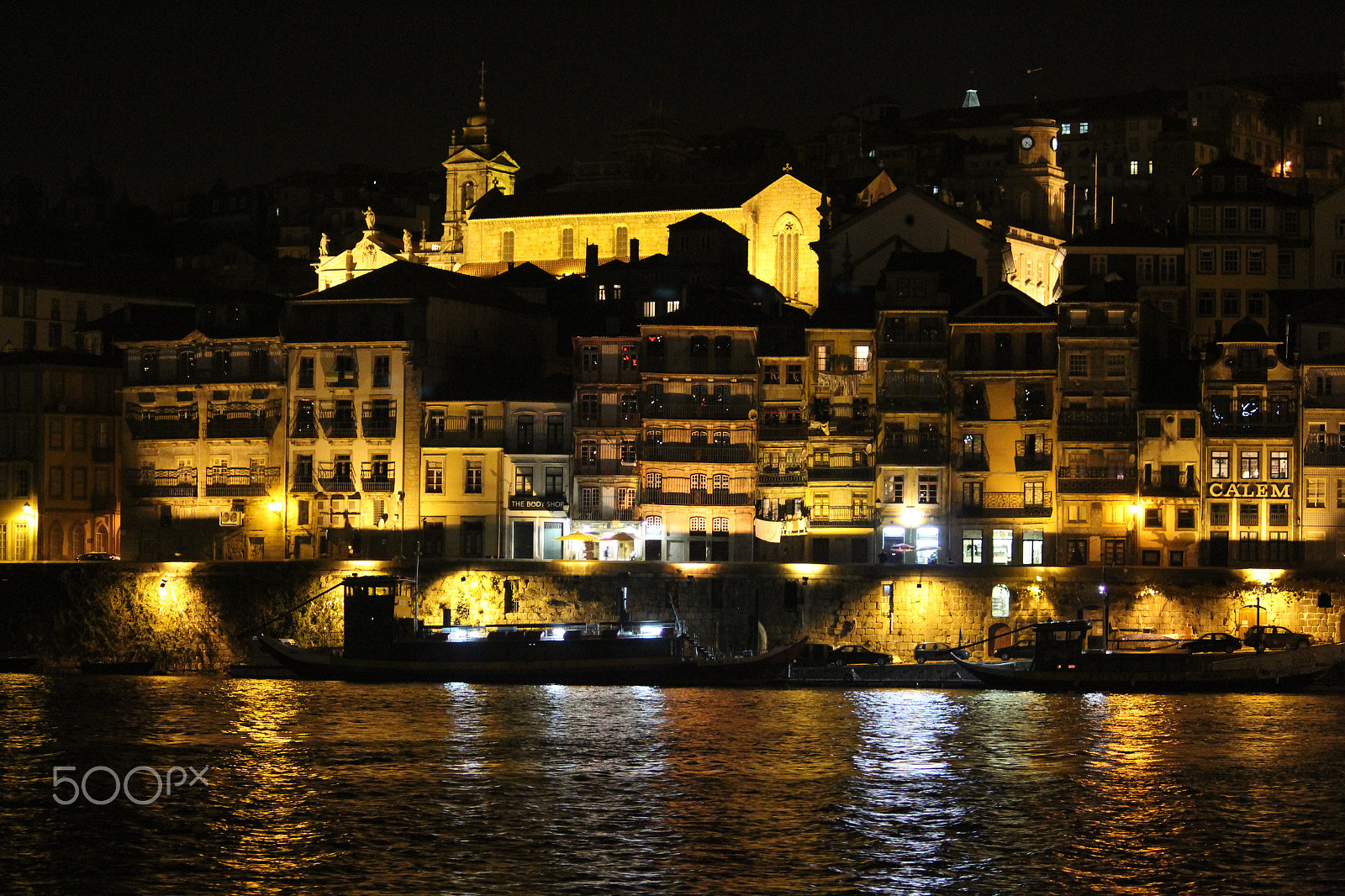 Canon EF-S 55-250mm F4-5.6 IS sample photo. Porto photography