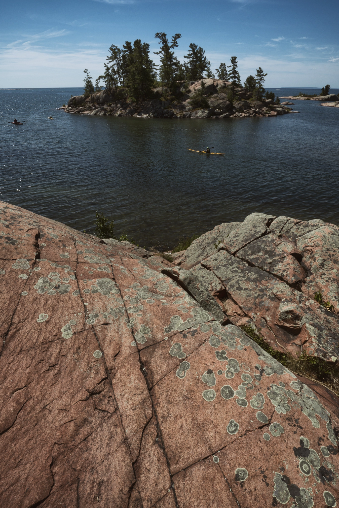 Sony a6300 + ZEISS Touit 12mm F2.8 sample photo. Killarney provincial park | ontario photography