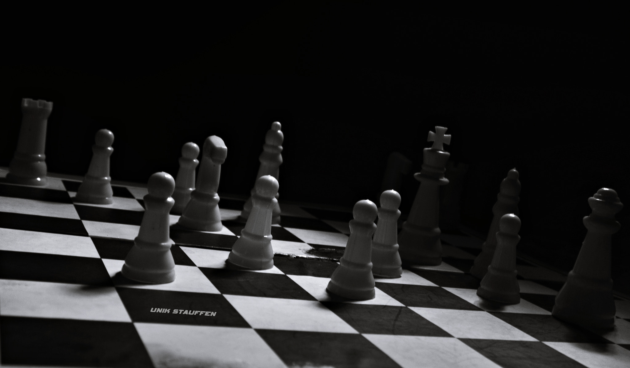 AF Zoom-Nikkor 24-120mm f/3.5-5.6D IF sample photo. Chess 1 photography