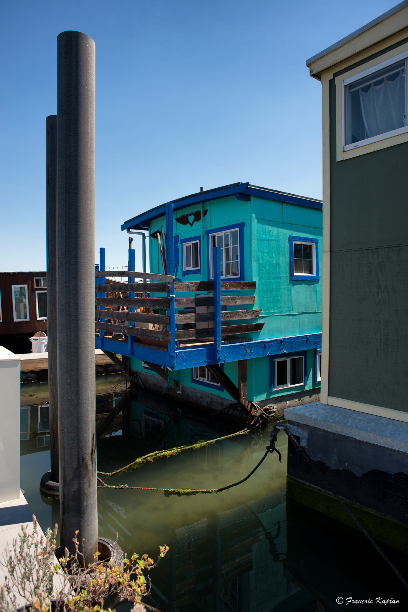 Nikon D600 sample photo. Houseboat 2 photography