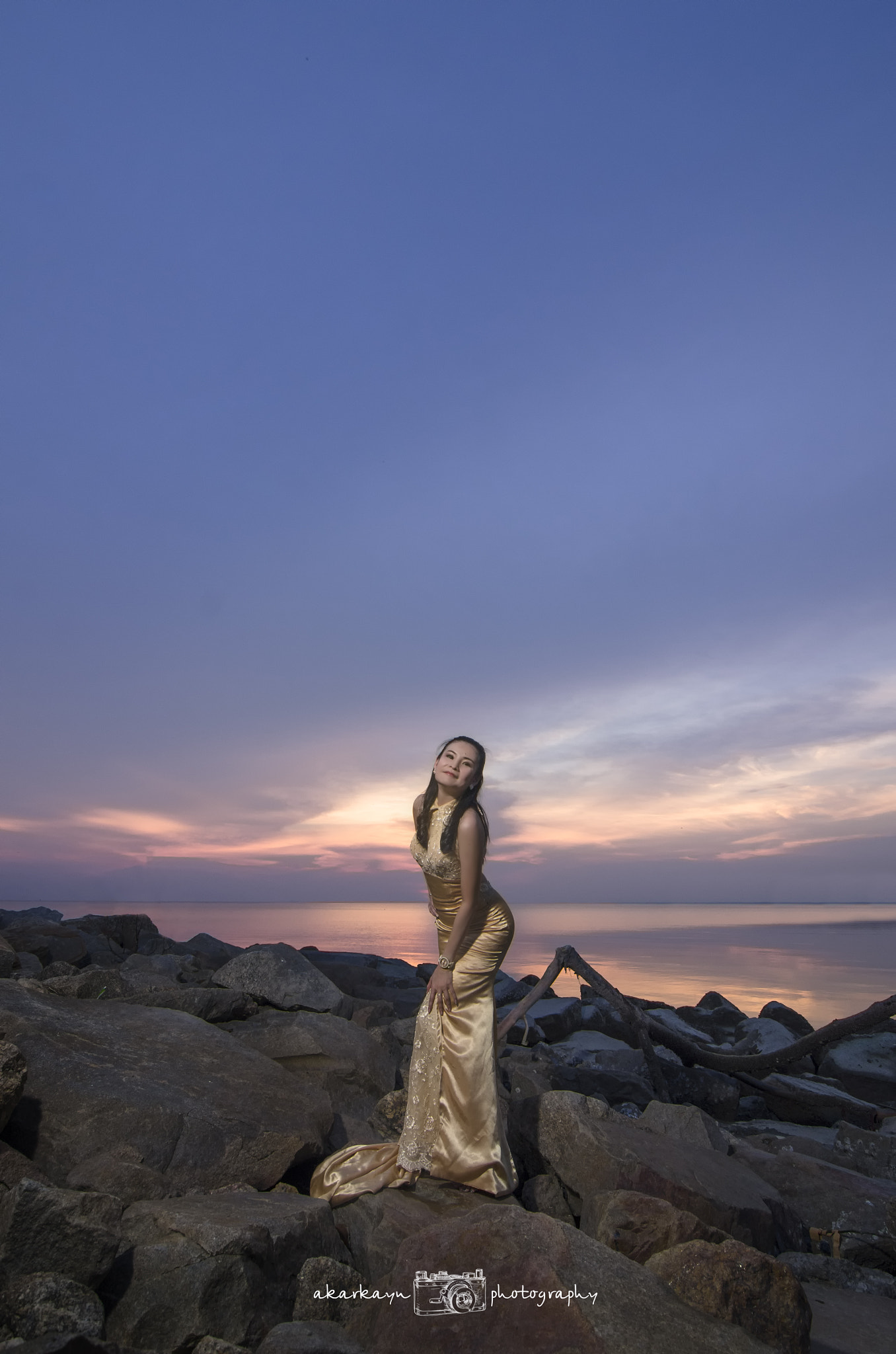 Tokina AT-X Pro 11-16mm F2.8 DX sample photo. Cheong sam sunset photography