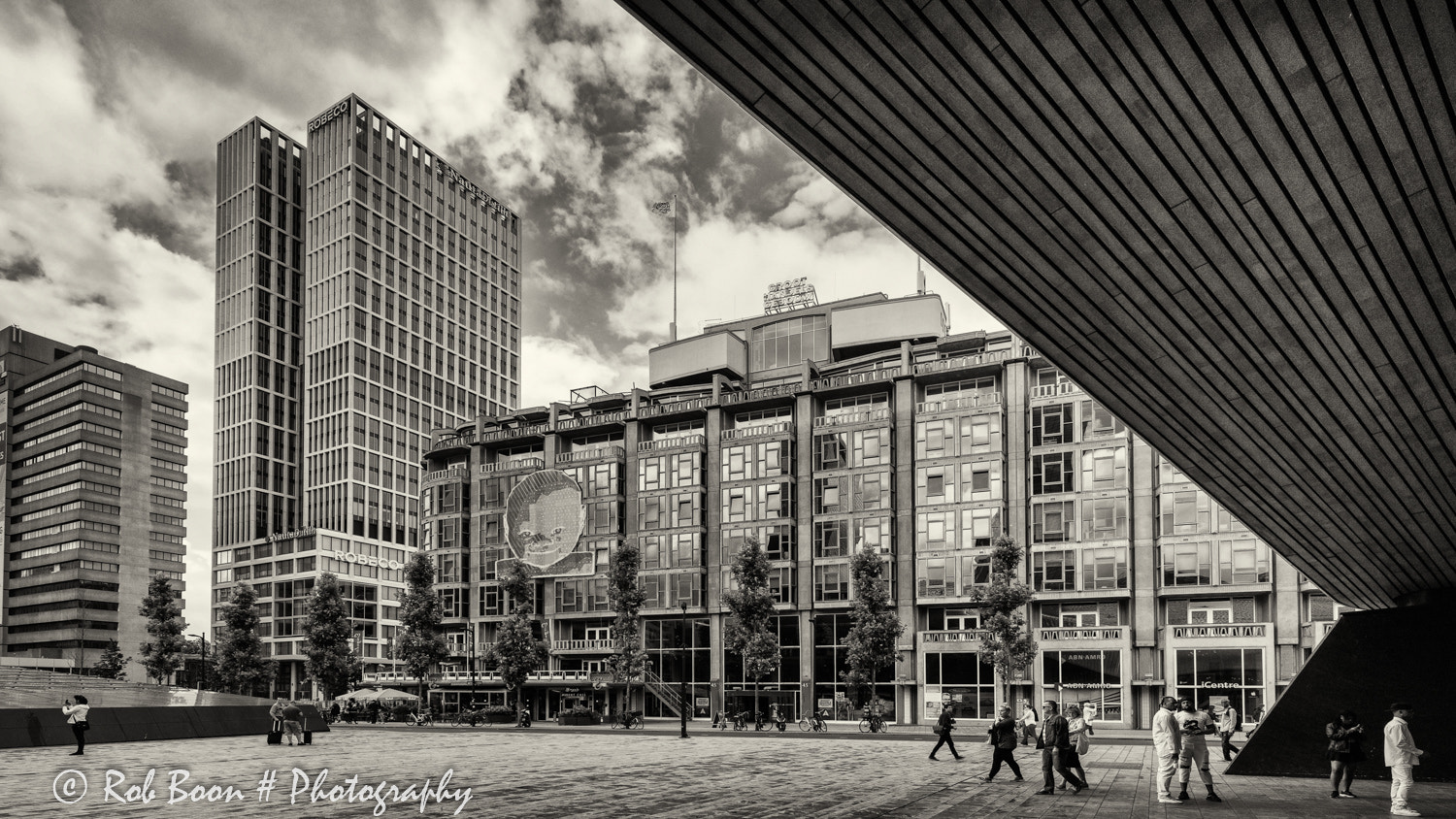 Canon EOS 5DS + Canon EF 16-35mm F4L IS USM sample photo. Train station, rotterdam 16 photography