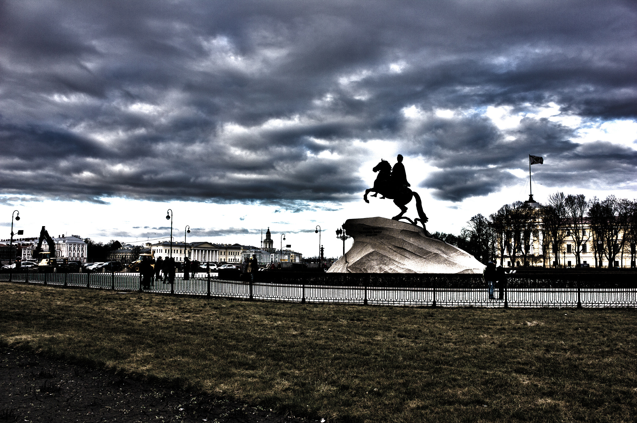 Canon EOS 550D (EOS Rebel T2i / EOS Kiss X4) sample photo. Bronze horseman photography
