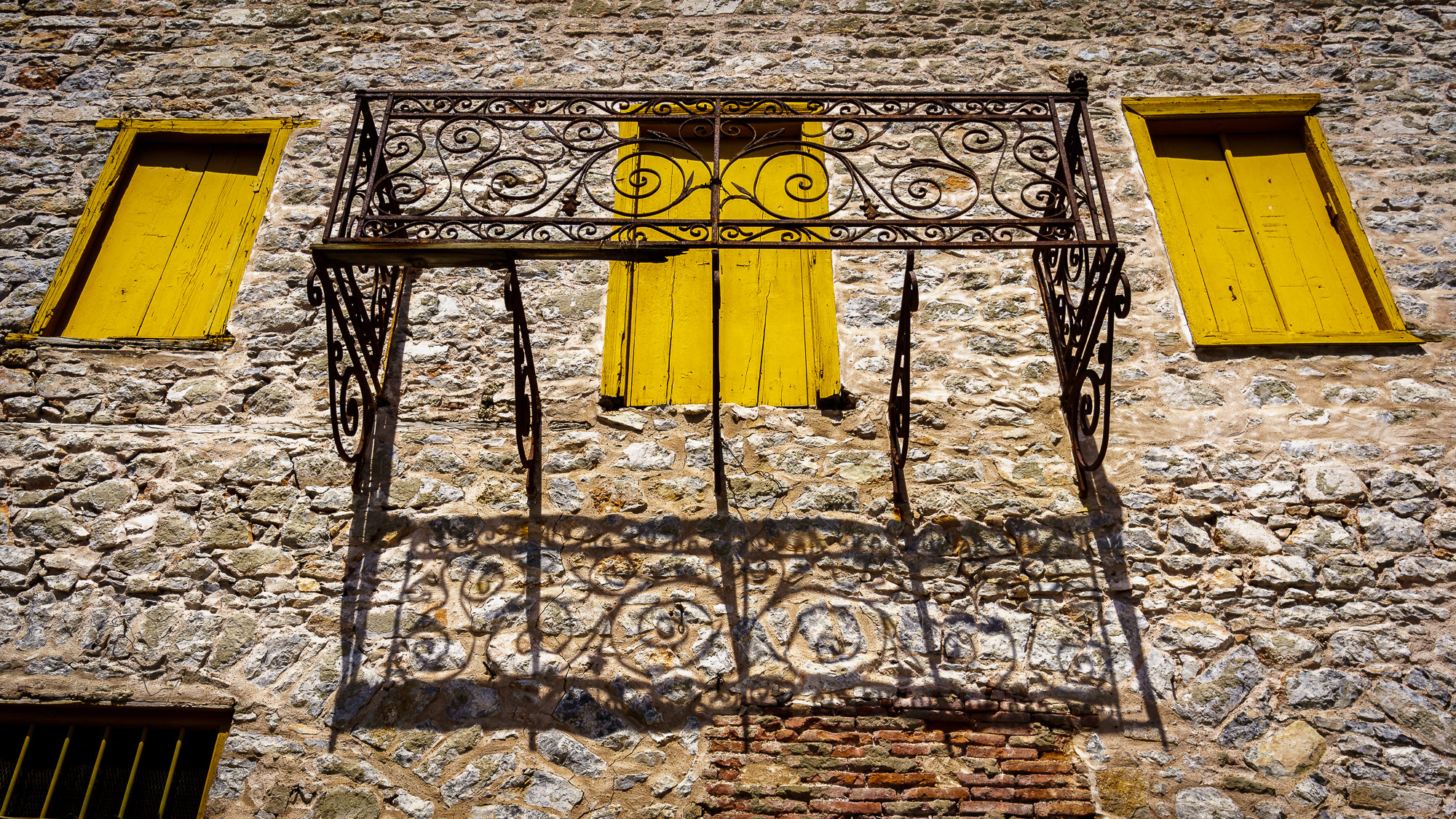 Sony Alpha NEX-7 + Sony E 10-18mm F4 OSS sample photo. Hydra island greece photography