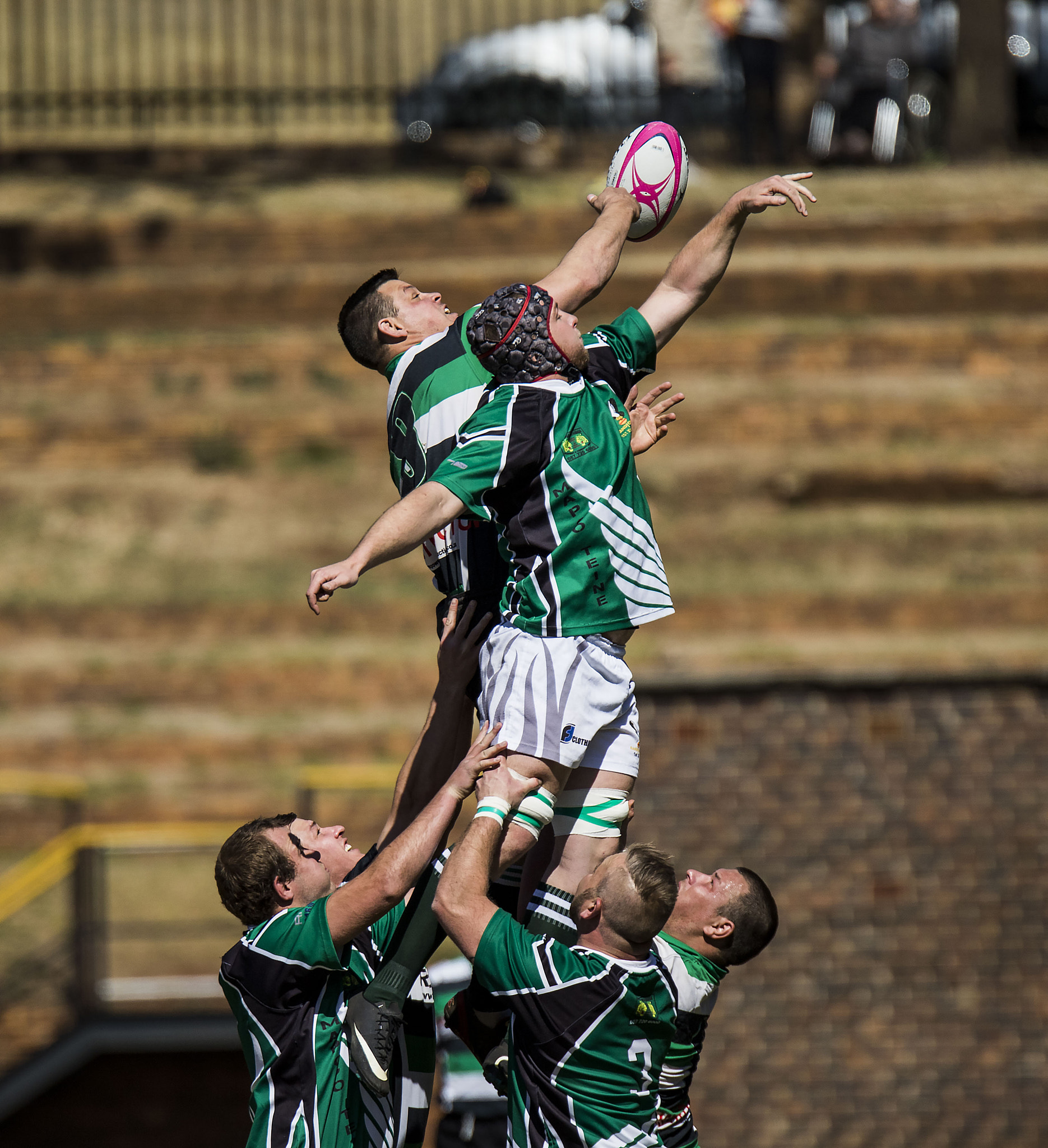 Sigma 120-300mm F2.8 EX DG HSM sample photo. Line out ball photography