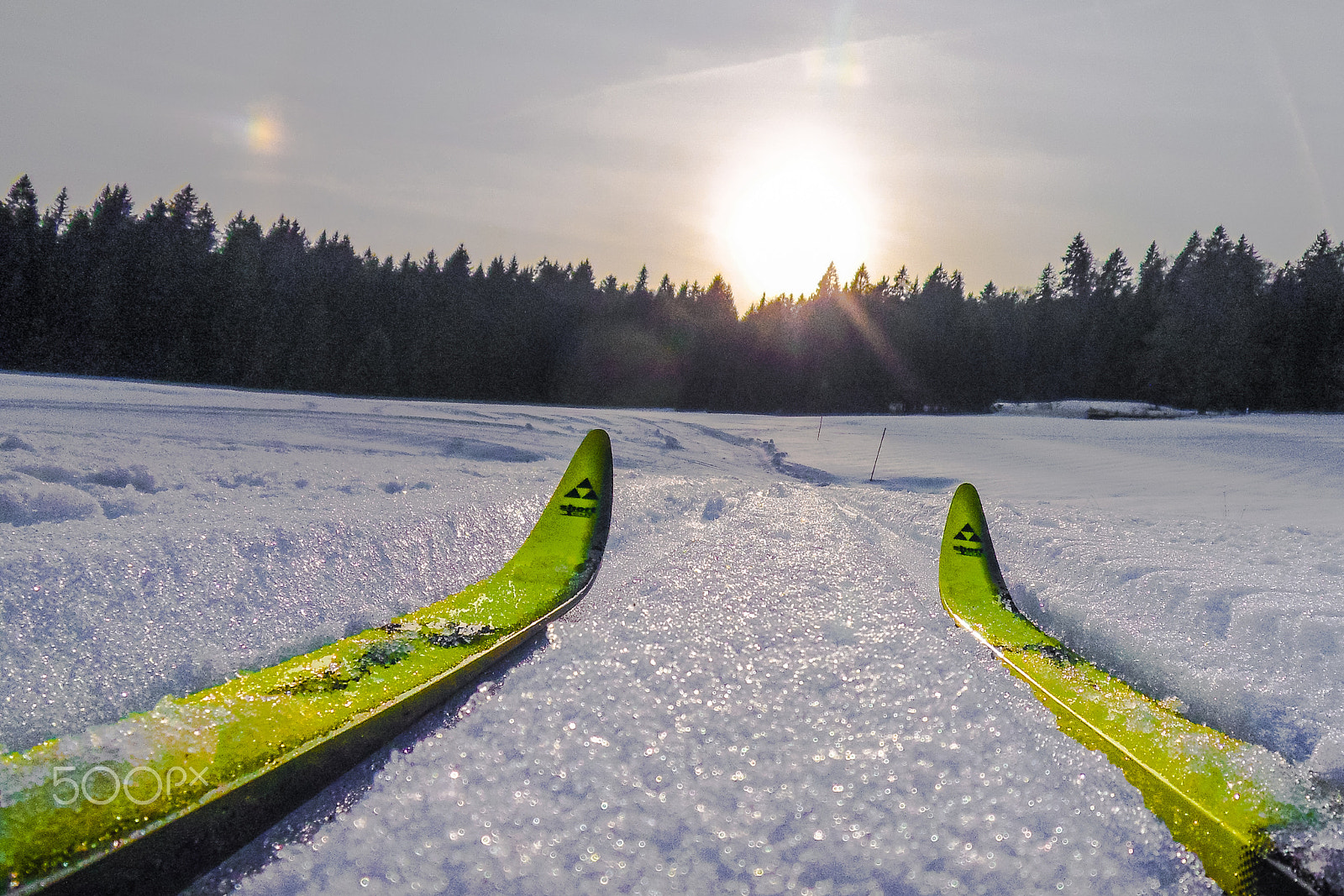Samsung WB550, WB560 / VLUU WB550 /  HZ15W sample photo. 3favourite*s*  ski sun and snow photography