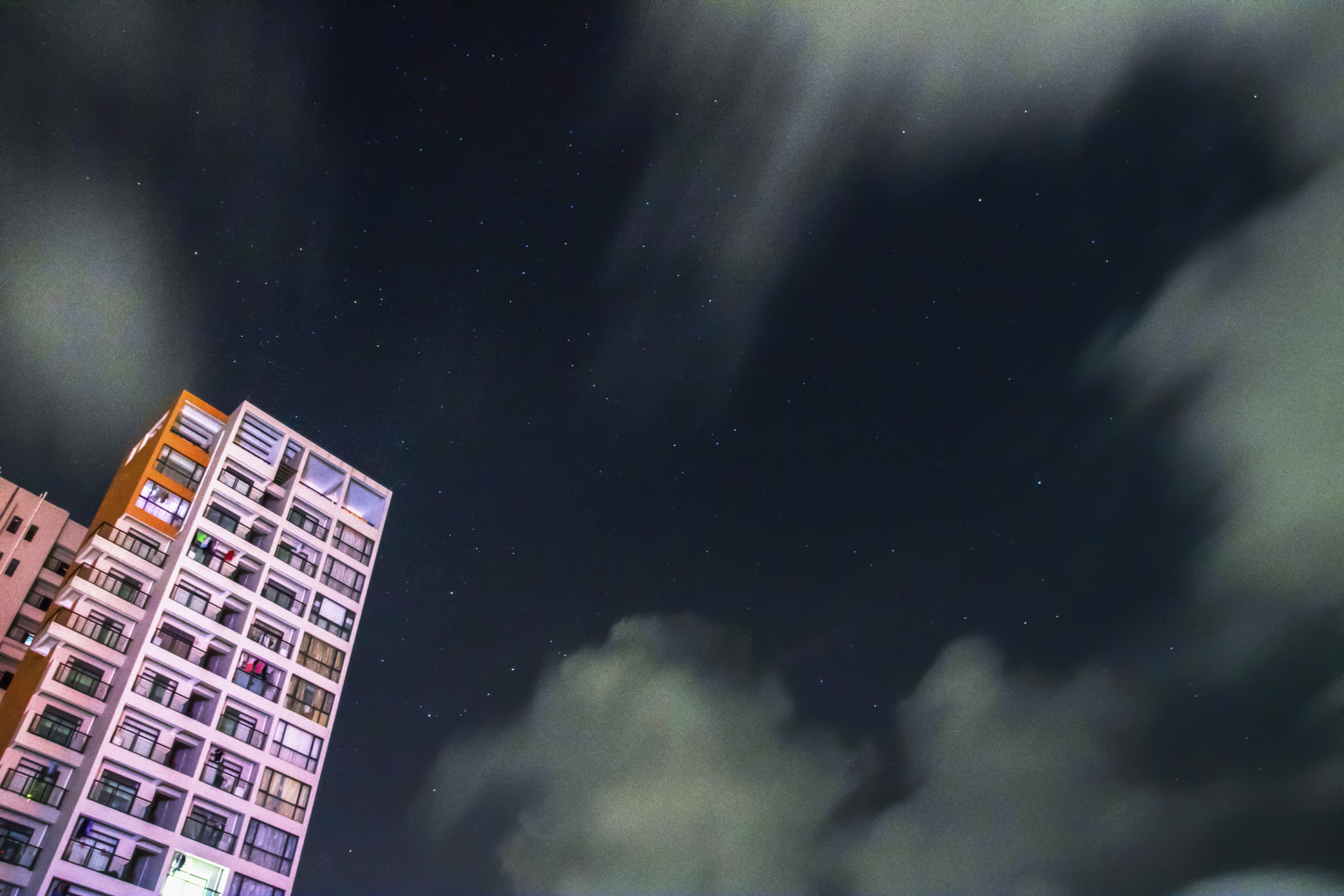 Sigma 18-250mm F3.5-6.3 DC OS HSM sample photo. Star and cloud photography