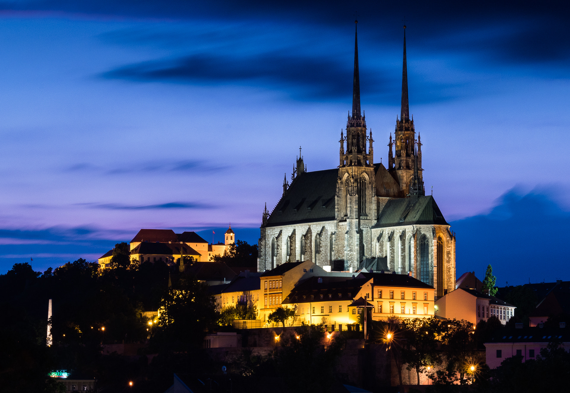 Sigma 70-200mm F2.8 EX DG OS HSM sample photo. Sunset behind cathedral of st. peter and paul photography