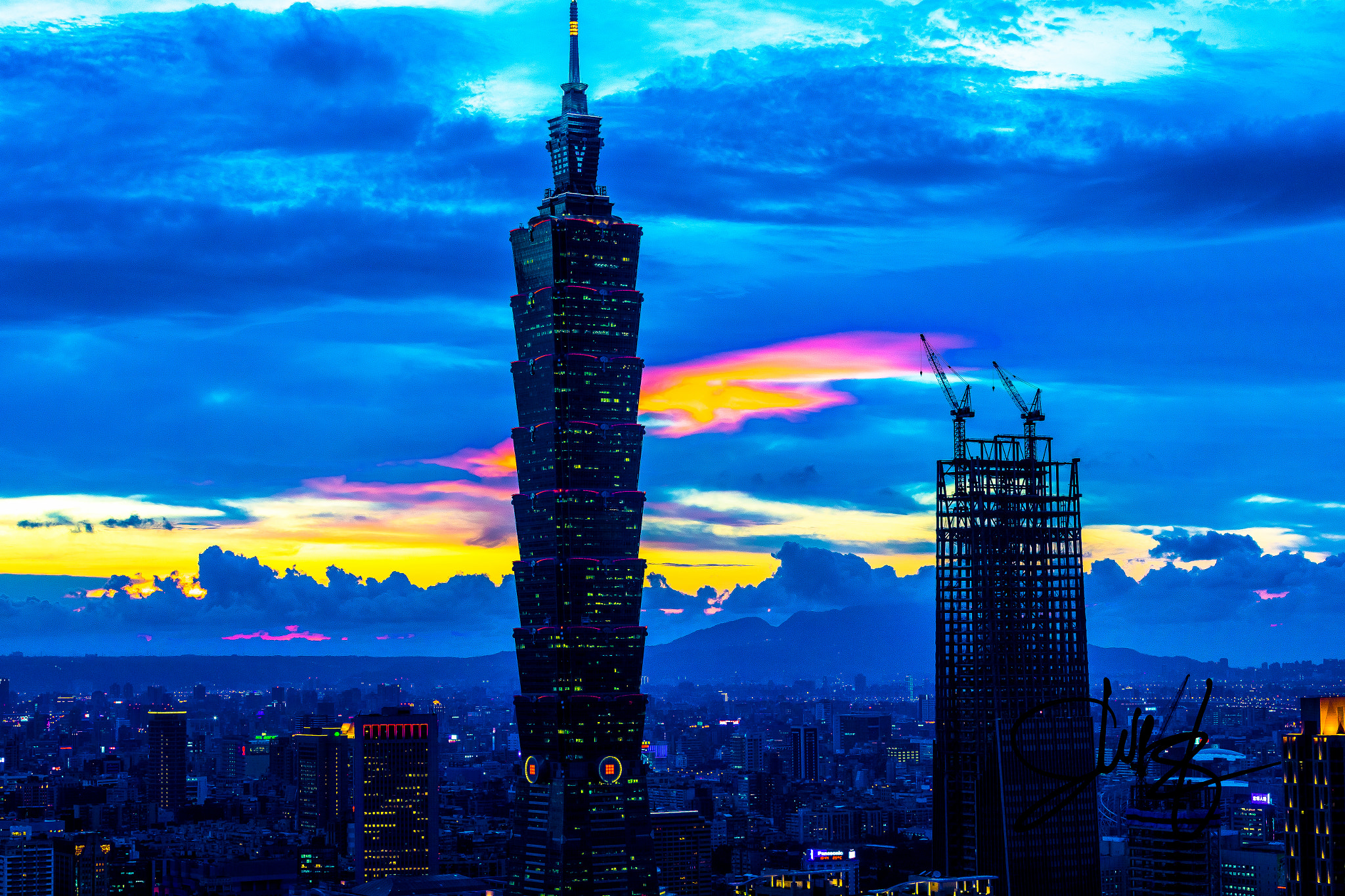 Canon EF 70-200mm F2.8L USM sample photo. Taipei 101 photography