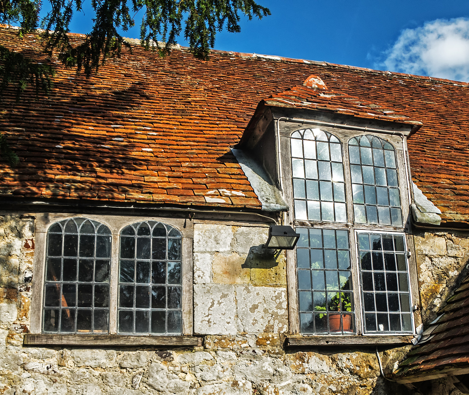 Sony DT 18-250mm F3.5-6.3 sample photo. Country church architecture photography