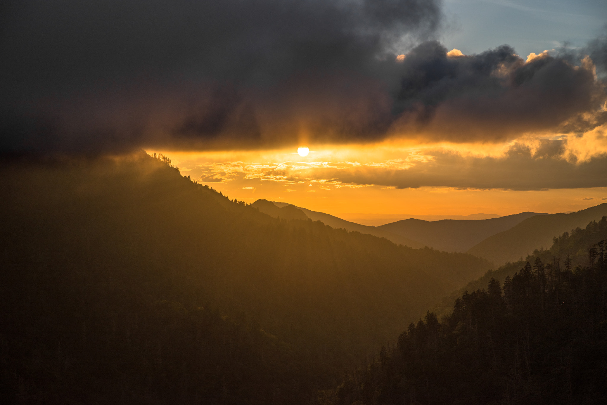 Tamron AF 28-75mm F2.8 XR Di LD Aspherical (IF) sample photo. Rays photography