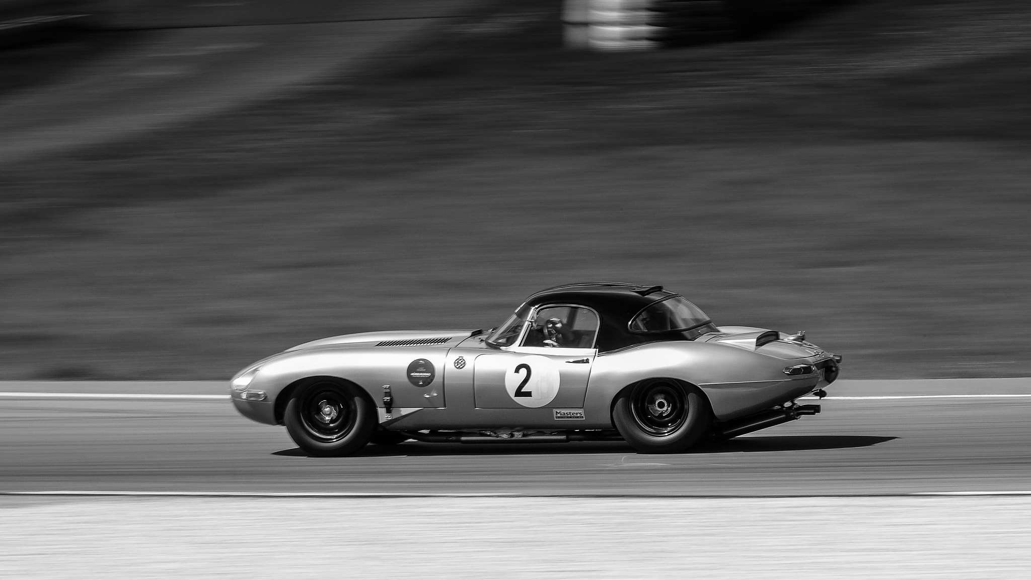 Fujifilm X-E1 + Fujifilm XC 50-230mm F4.5-6.7 OIS sample photo. Jaguar e-type photography