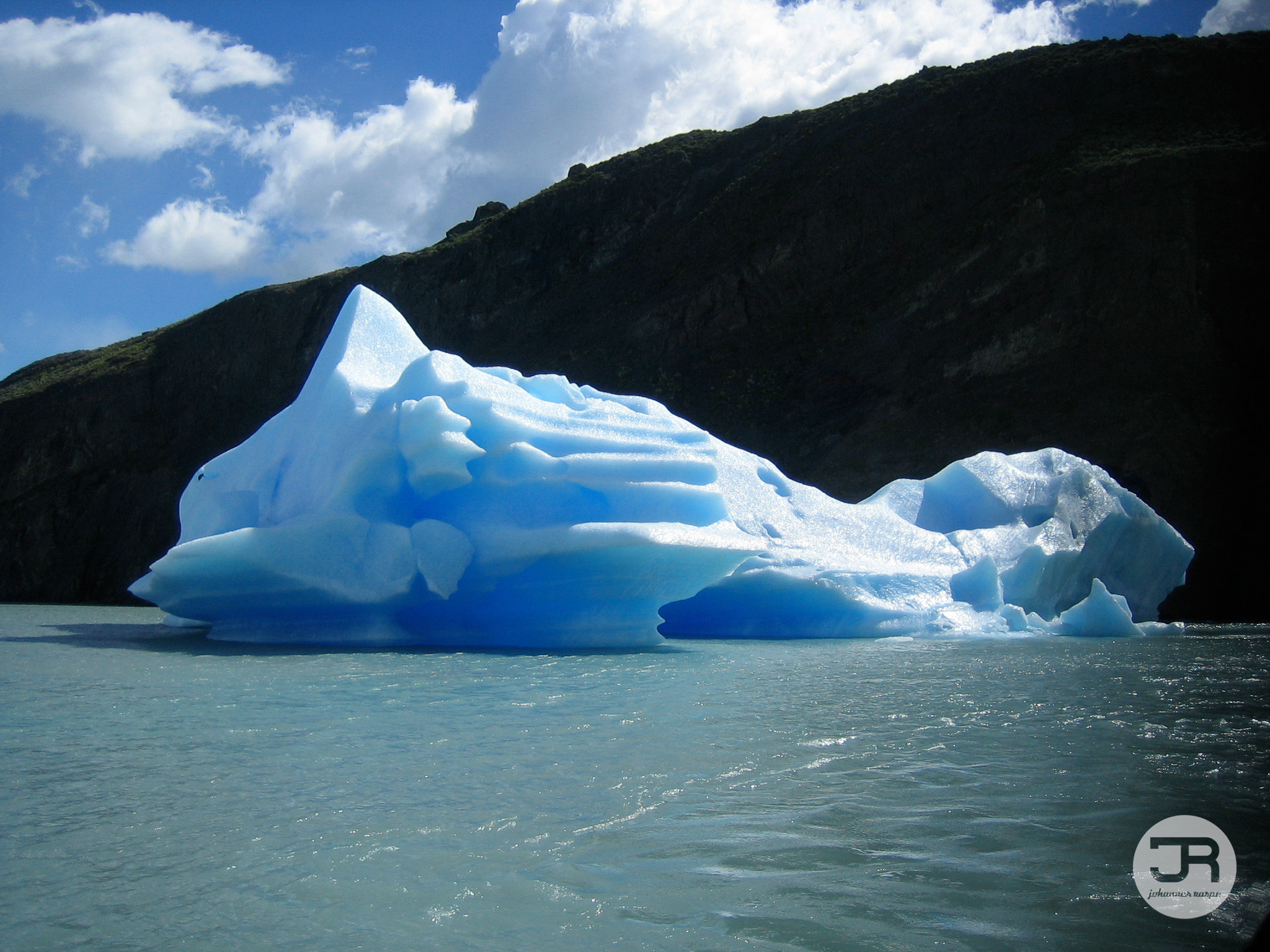 Canon DIGITAL IXUS 30 sample photo. Ice on the lago argentino photography