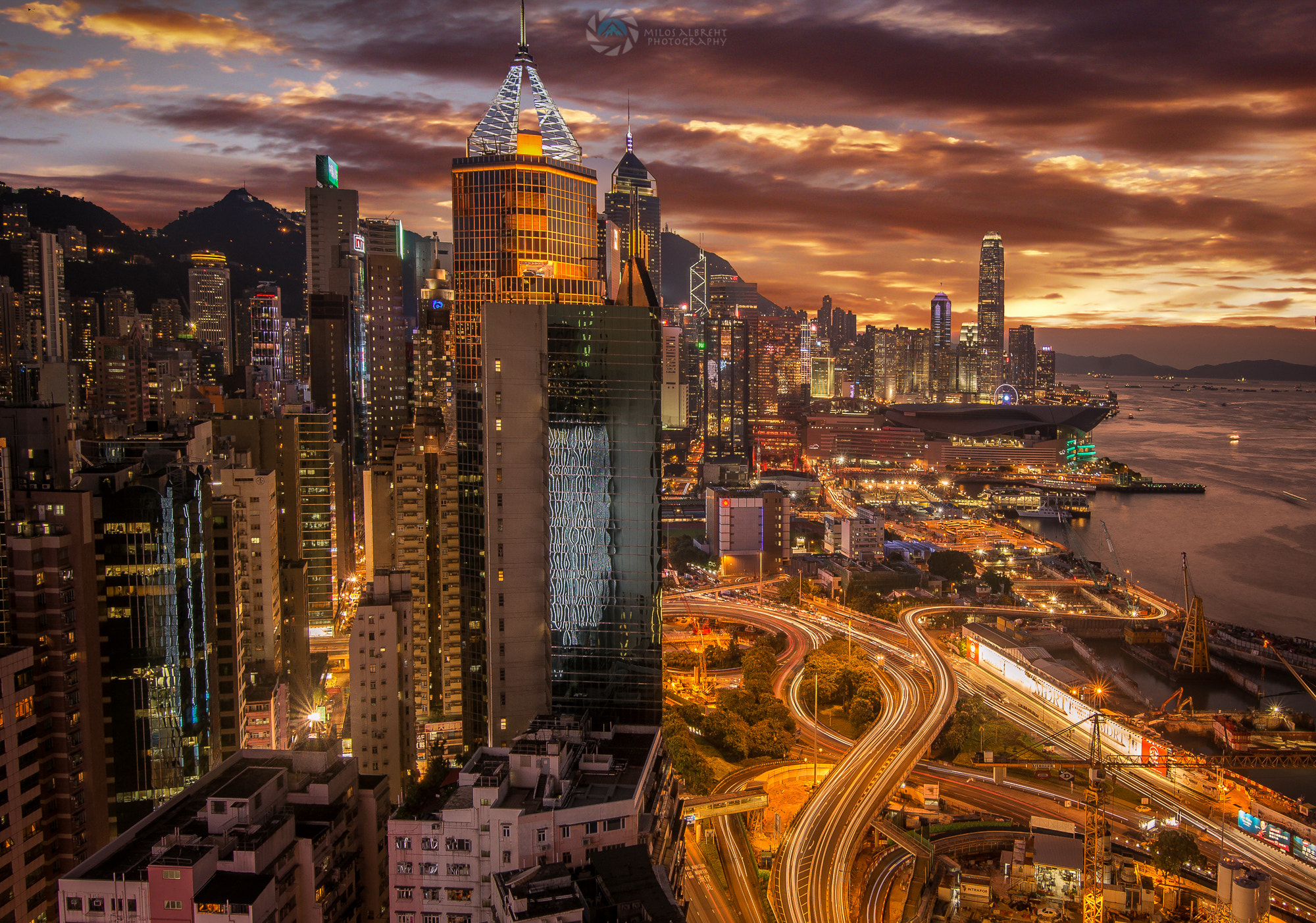 Nikon D610 + Tokina AT-X 17-35mm F4 Pro FX sample photo. Tropical metropolis photography