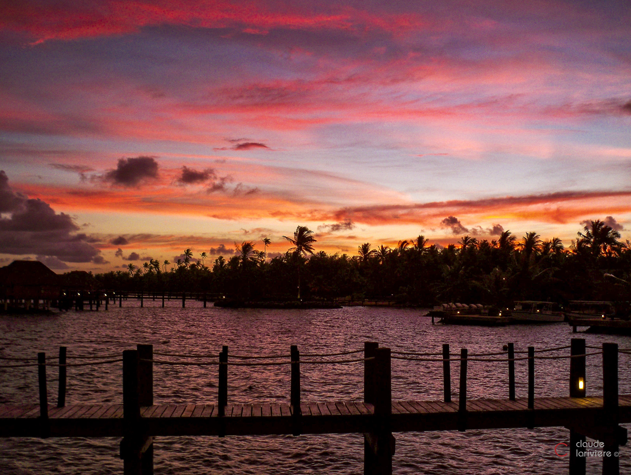 Kodak EasyShare M1033 sample photo. Sunset over manihi, french polynesia photography