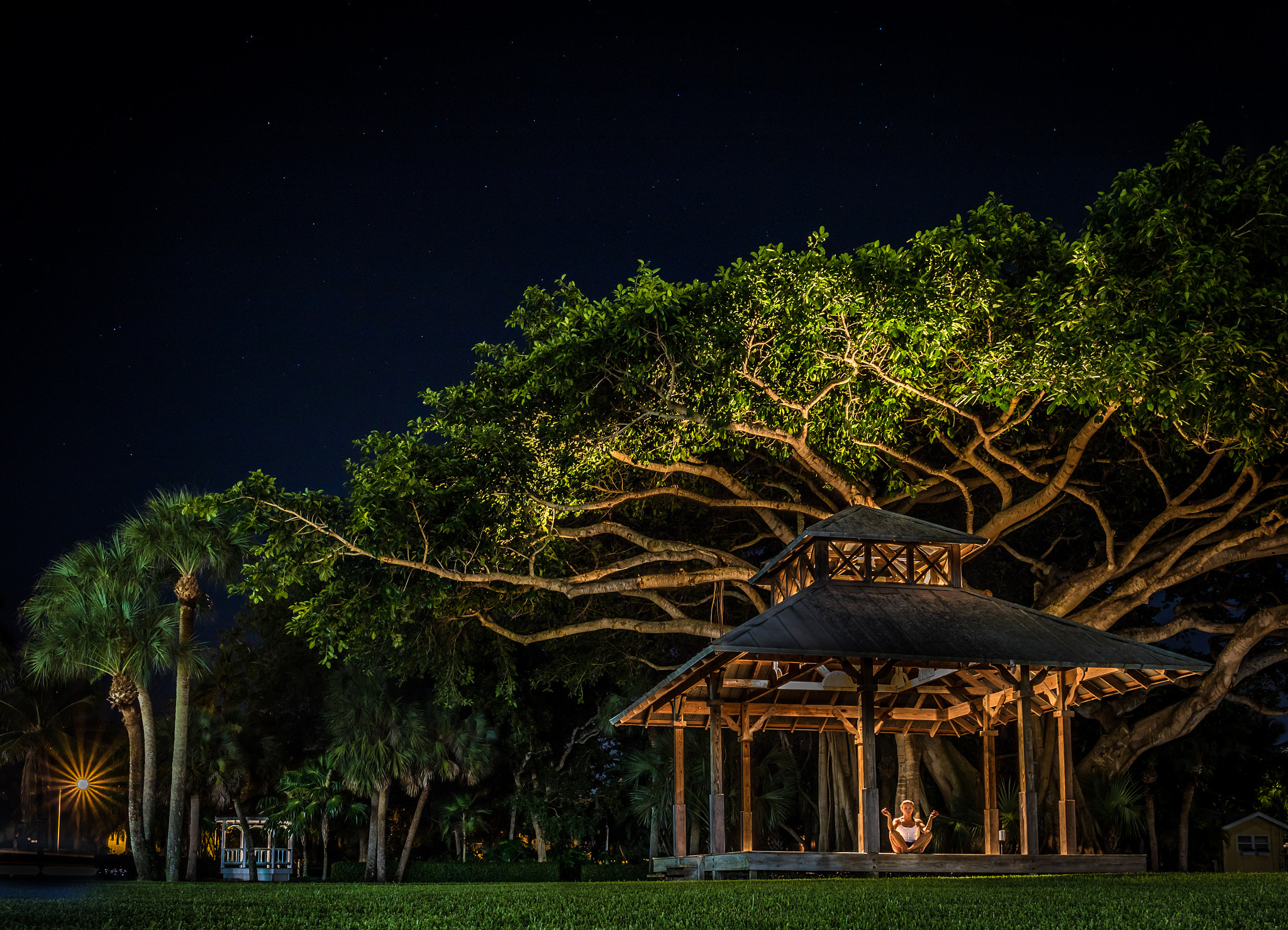 Sigma 18-35mm f/1.8 DC HSM sample photo. Night meditation photography