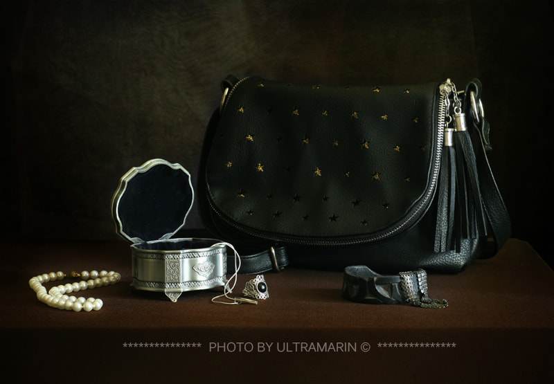 Canon EOS 5D + Canon EF 85mm F1.2L II USM sample photo. Female things photography