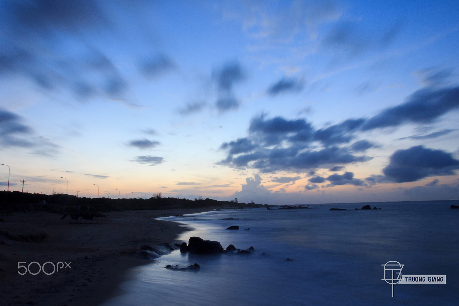 Canon EF-S 17-85mm F4-5.6 IS USM sample photo. Sunrise on ho coc beach, viet nam photography