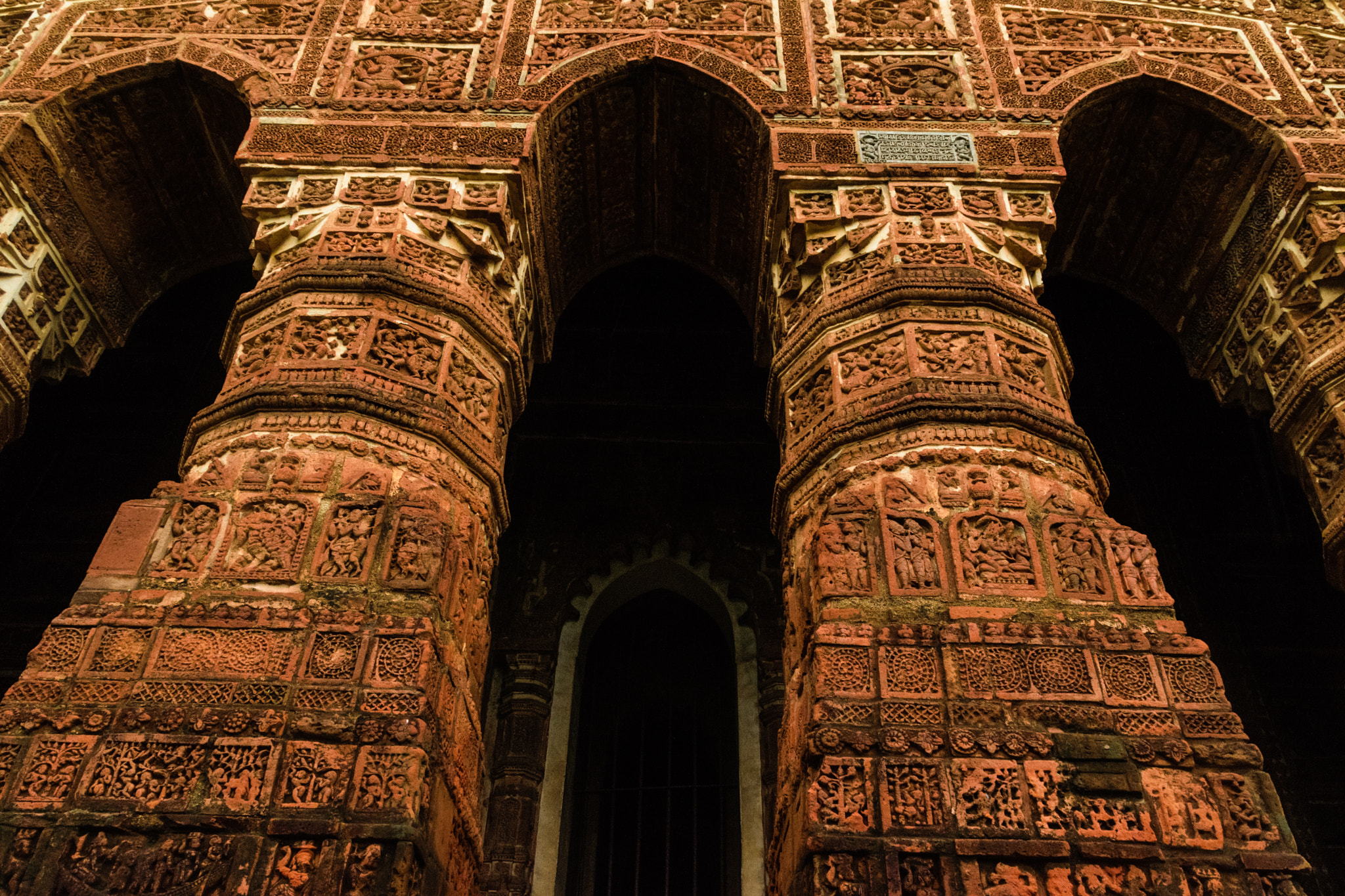 Sigma 28-300mm F3.5-6.3 DG Macro sample photo. Pillars of art photography