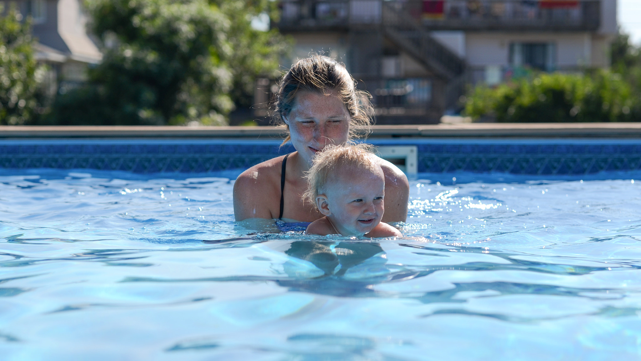 Nikon D7000 + Sigma 50mm F1.4 DG HSM Art sample photo. Learning to swim photography
