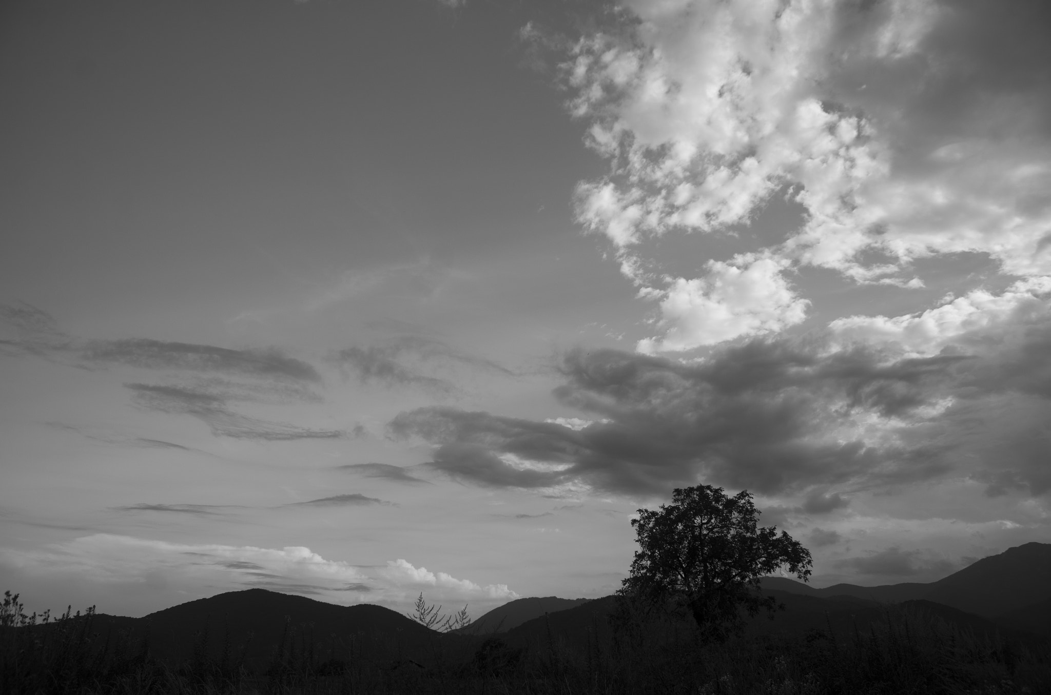 Pentax smc DA 16-45mm F4 ED AL sample photo. Skies3 photography