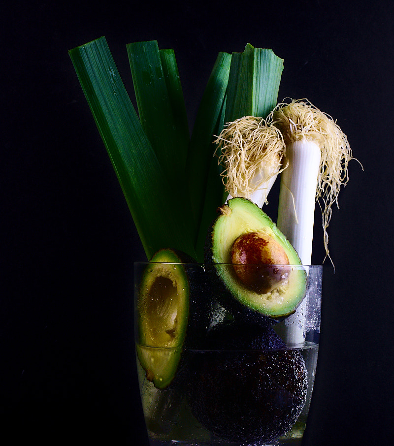 Samsung NX300 + Samsung NX 50-200mm F4-5.6 ED OIS sample photo. Cold cream of leek and avocado. photography