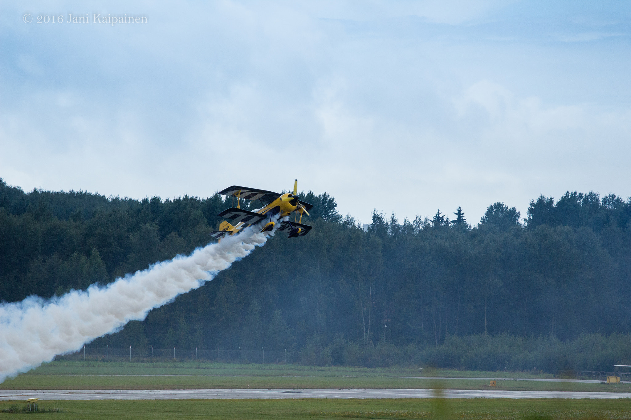 Canon EOS 600D (Rebel EOS T3i / EOS Kiss X5) + Canon EF 70-200mm F4L IS USM sample photo. Takeoff! photography
