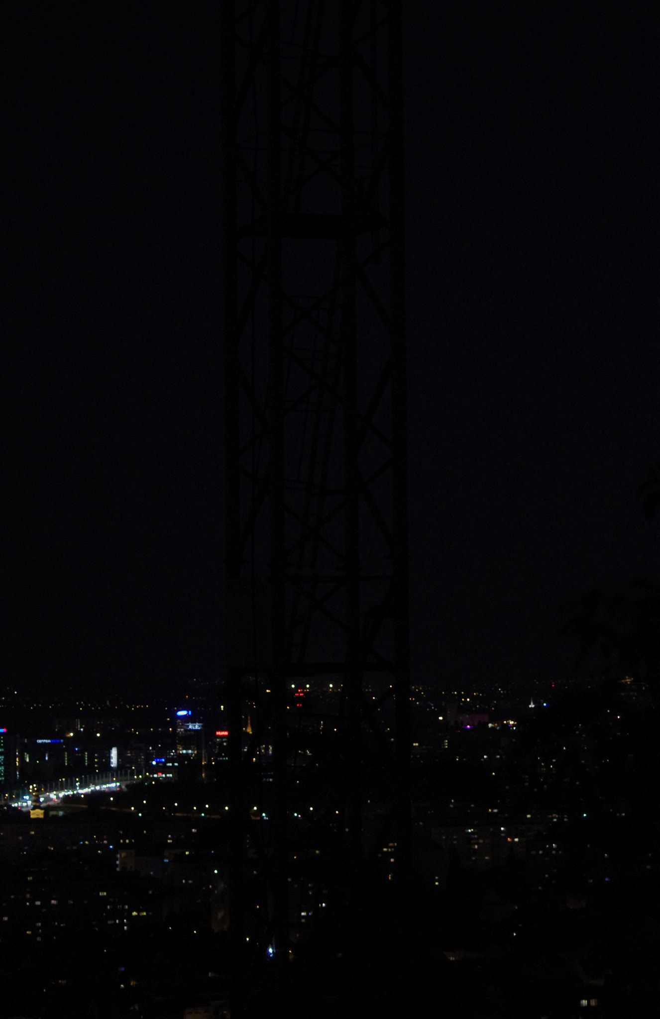 Pentax K-r + Sigma sample photo. Cityscape photography