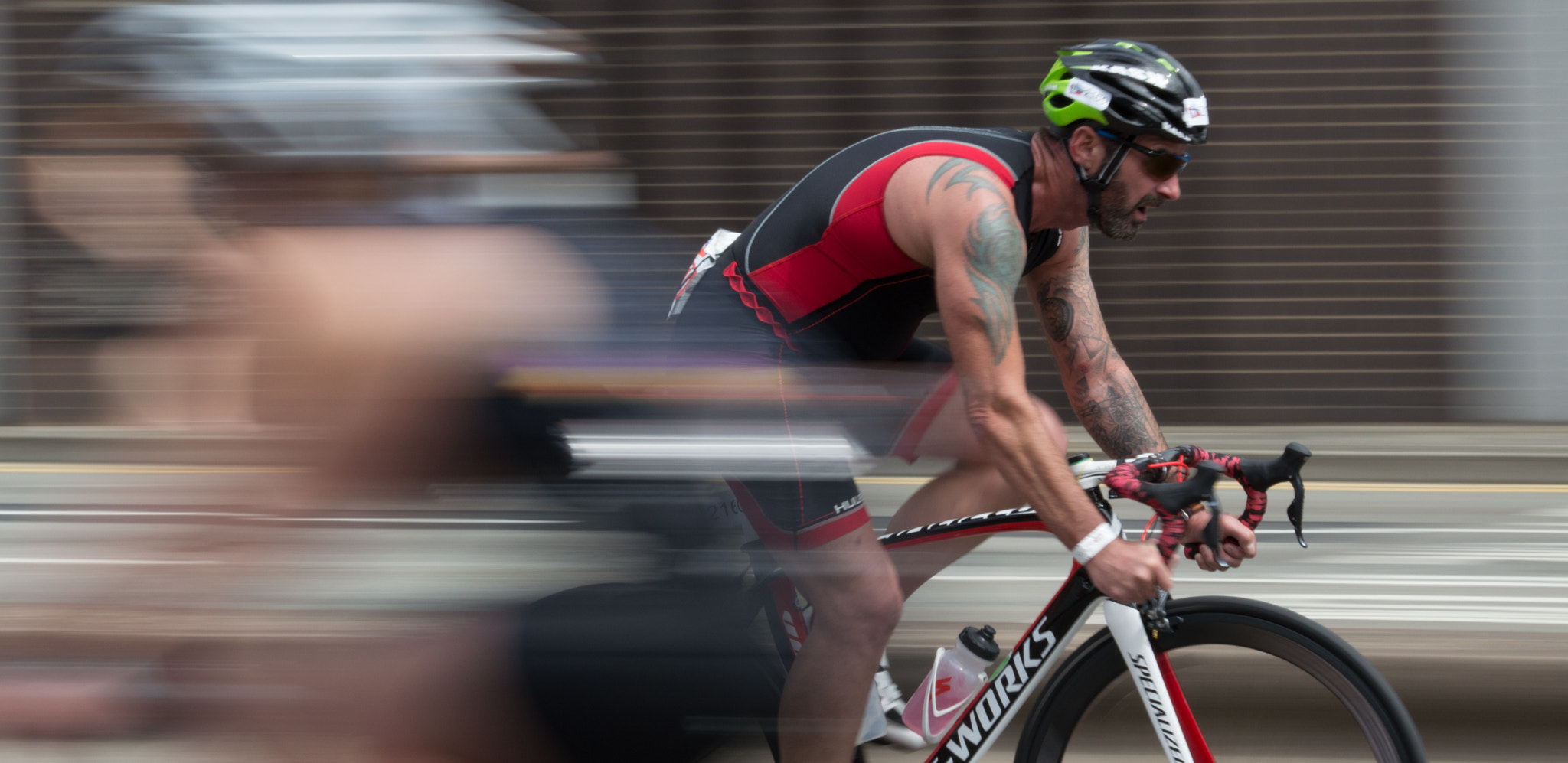 Nikon D3200 + Tamron SP AF 70-200mm F2.8 Di LD (IF) MACRO sample photo. Triathlon - passing by photography