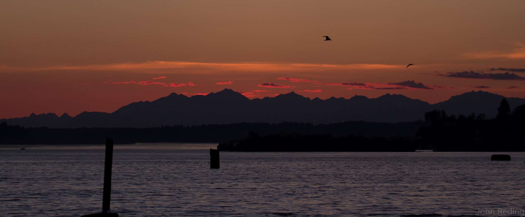 Canon EOS 700D (EOS Rebel T5i / EOS Kiss X7i) + Canon EF 100-400mm F4.5-5.6L IS USM sample photo. Tacoma sunset photography