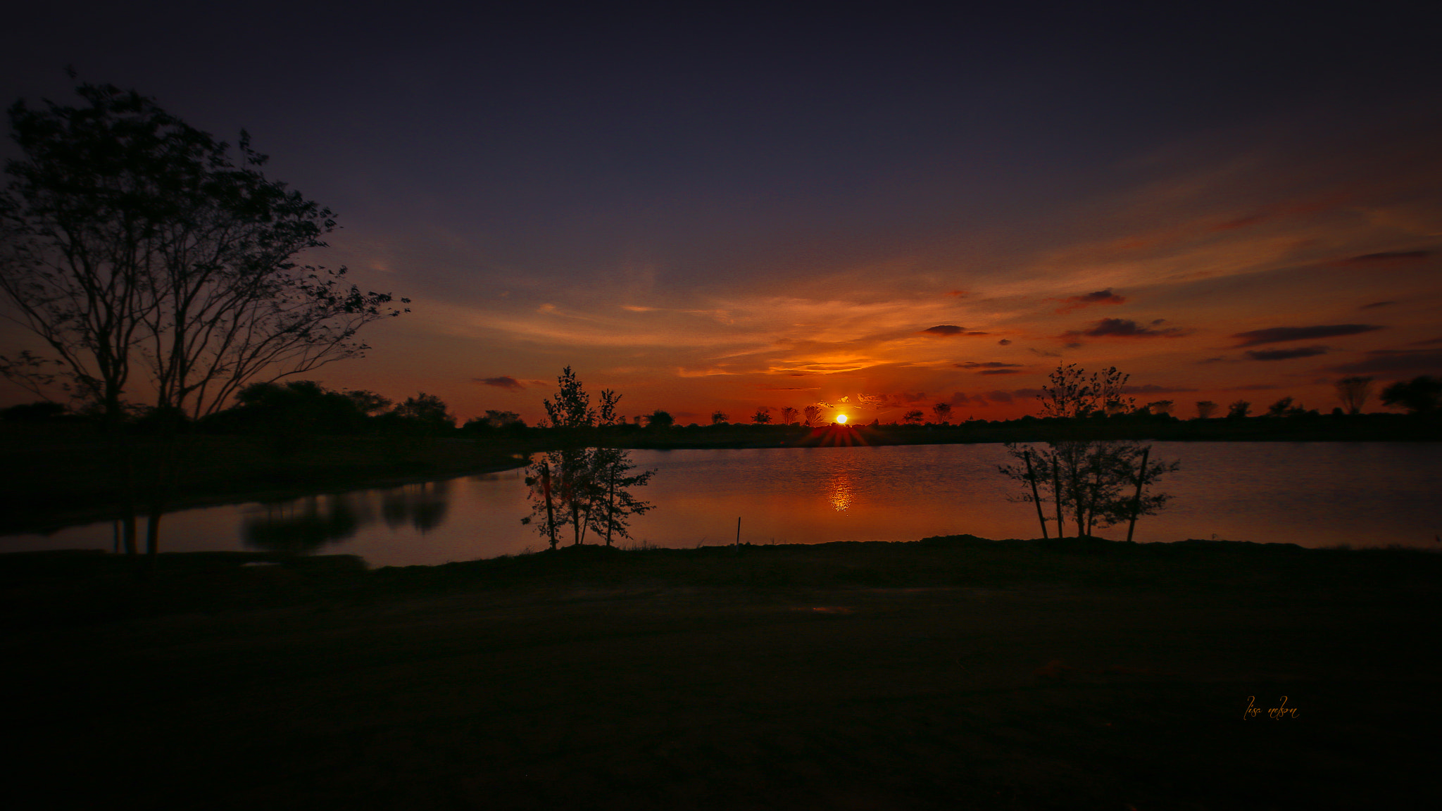 Canon EOS 6D + Canon EF 17-35mm f/2.8L sample photo. Sunset at cane island photography