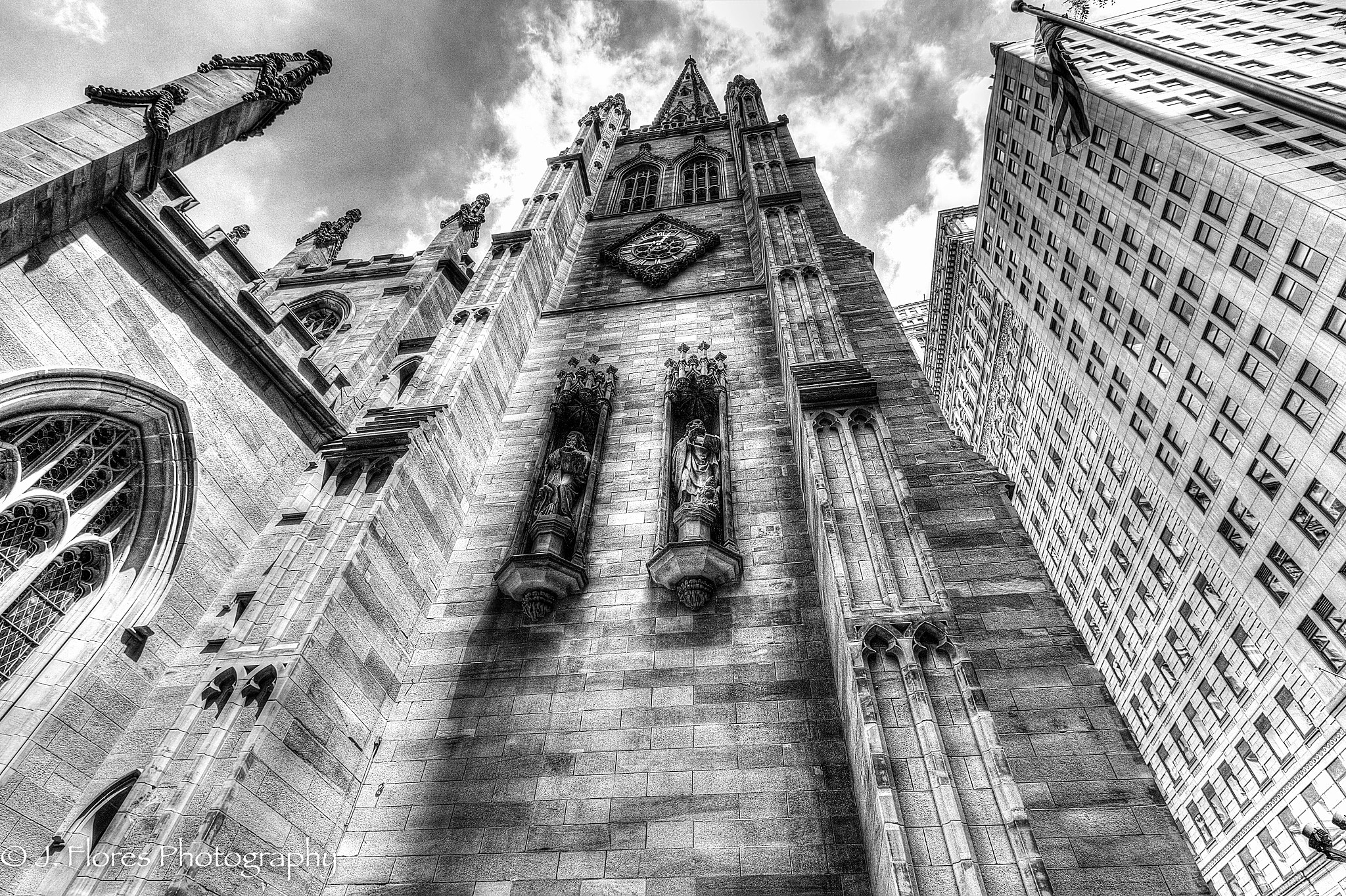Canon EF-S 10-18mm F4.5–5.6 IS STM sample photo. Trinity chapel hdr photography