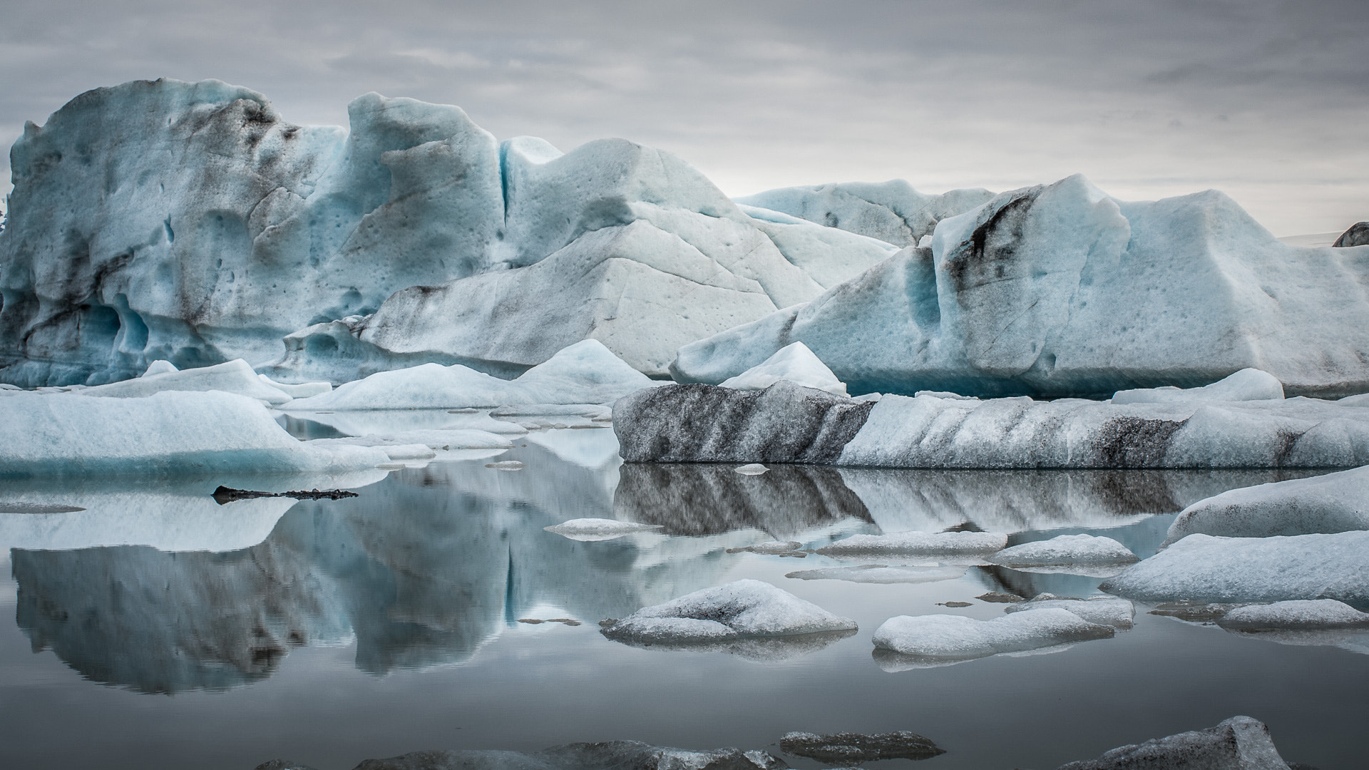 Pentax K-7 sample photo. Jökulsárlón glacier lagoon photography