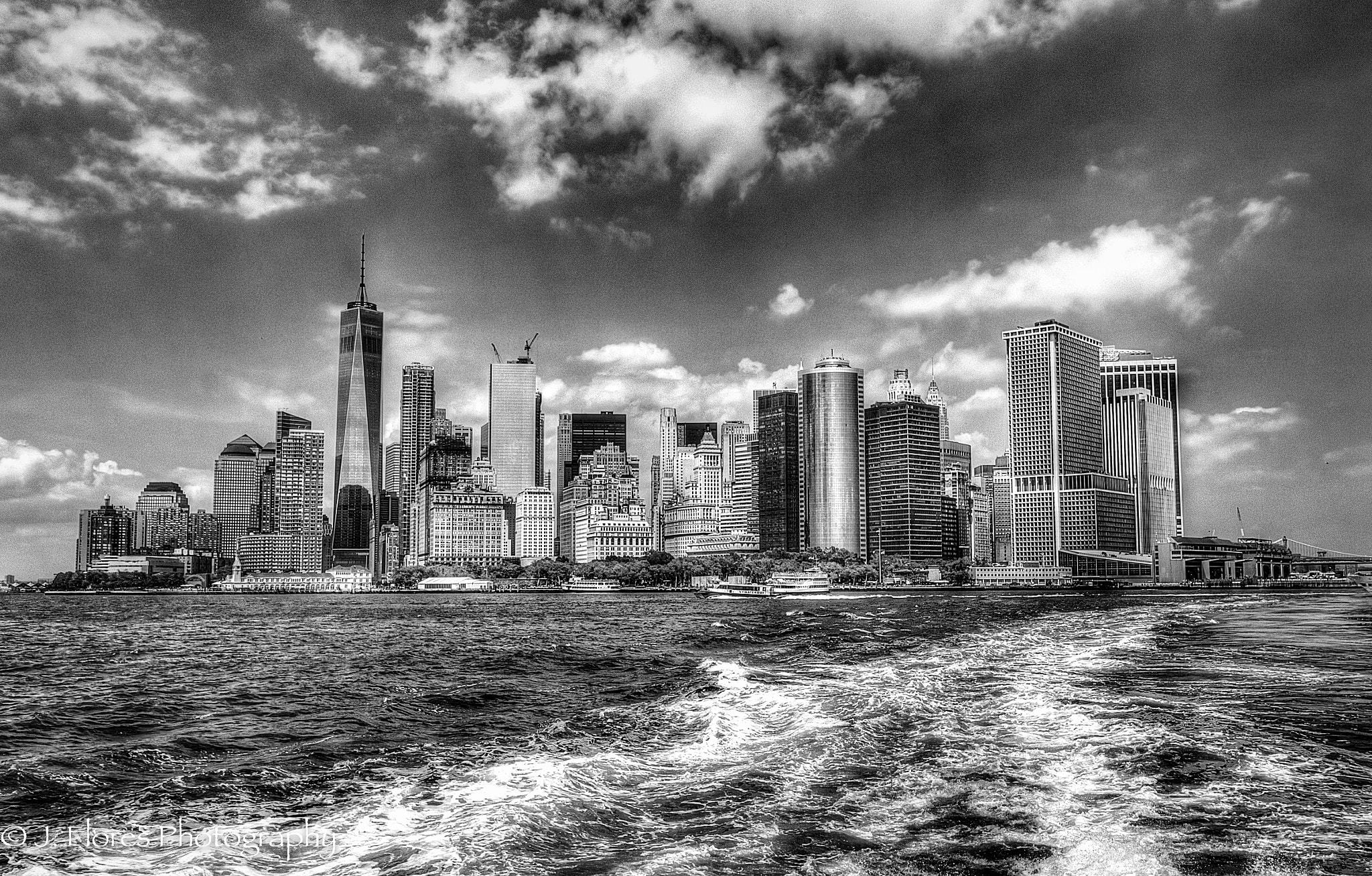 Canon EOS 7D Mark II + Canon EF-S 10-18mm F4.5–5.6 IS STM sample photo. New york skyline hdr photography