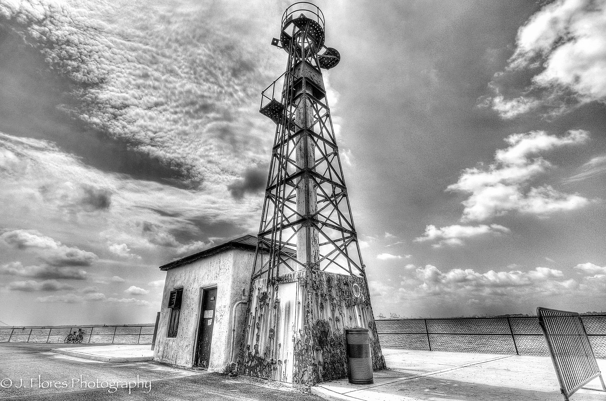 Canon EOS 7D Mark II + Canon EF-S 10-18mm F4.5–5.6 IS STM sample photo. Beacon governor's island photography