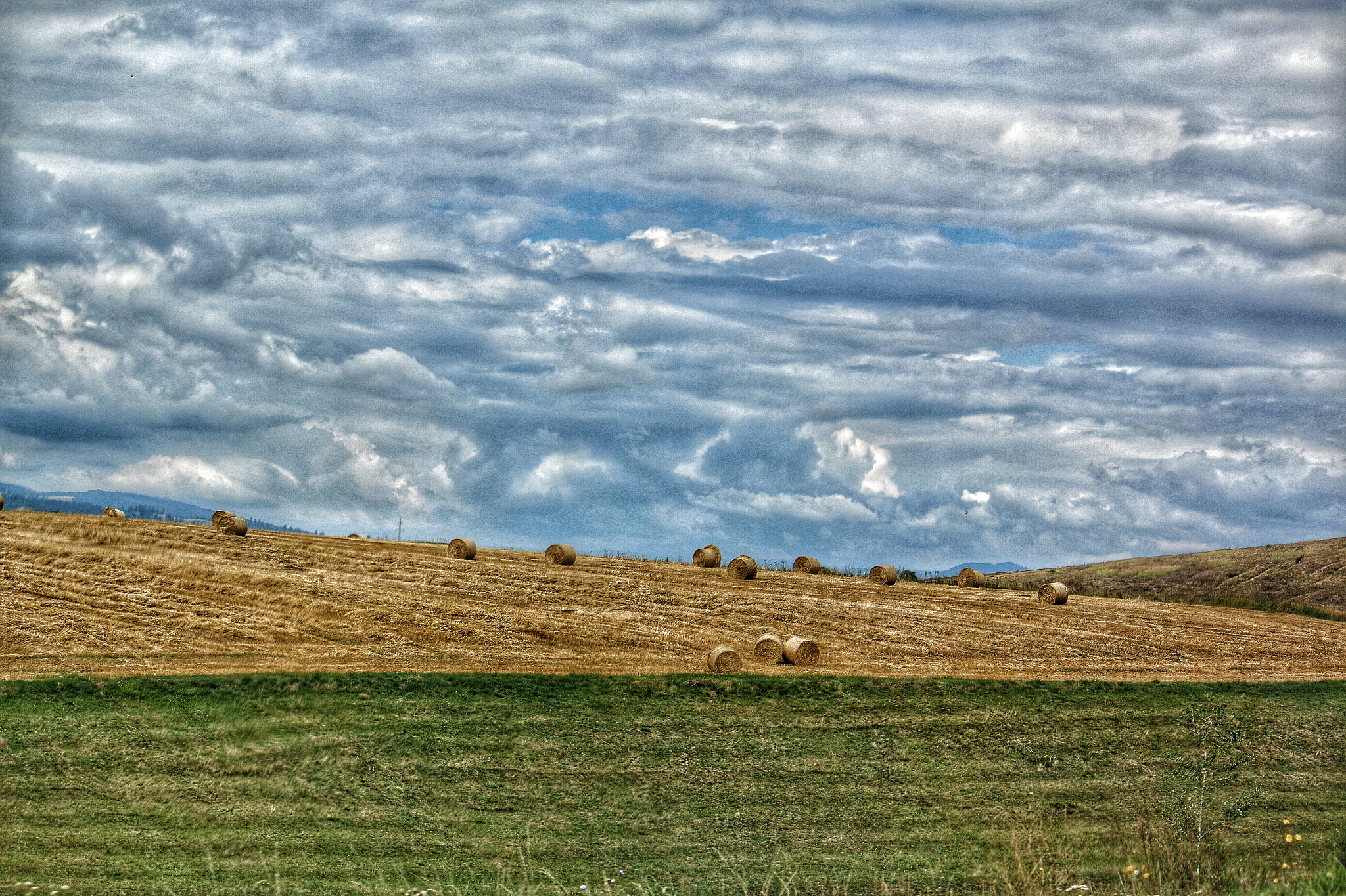 Canon EF-S 55-250mm F4-5.6 IS sample photo. Countryside photography
