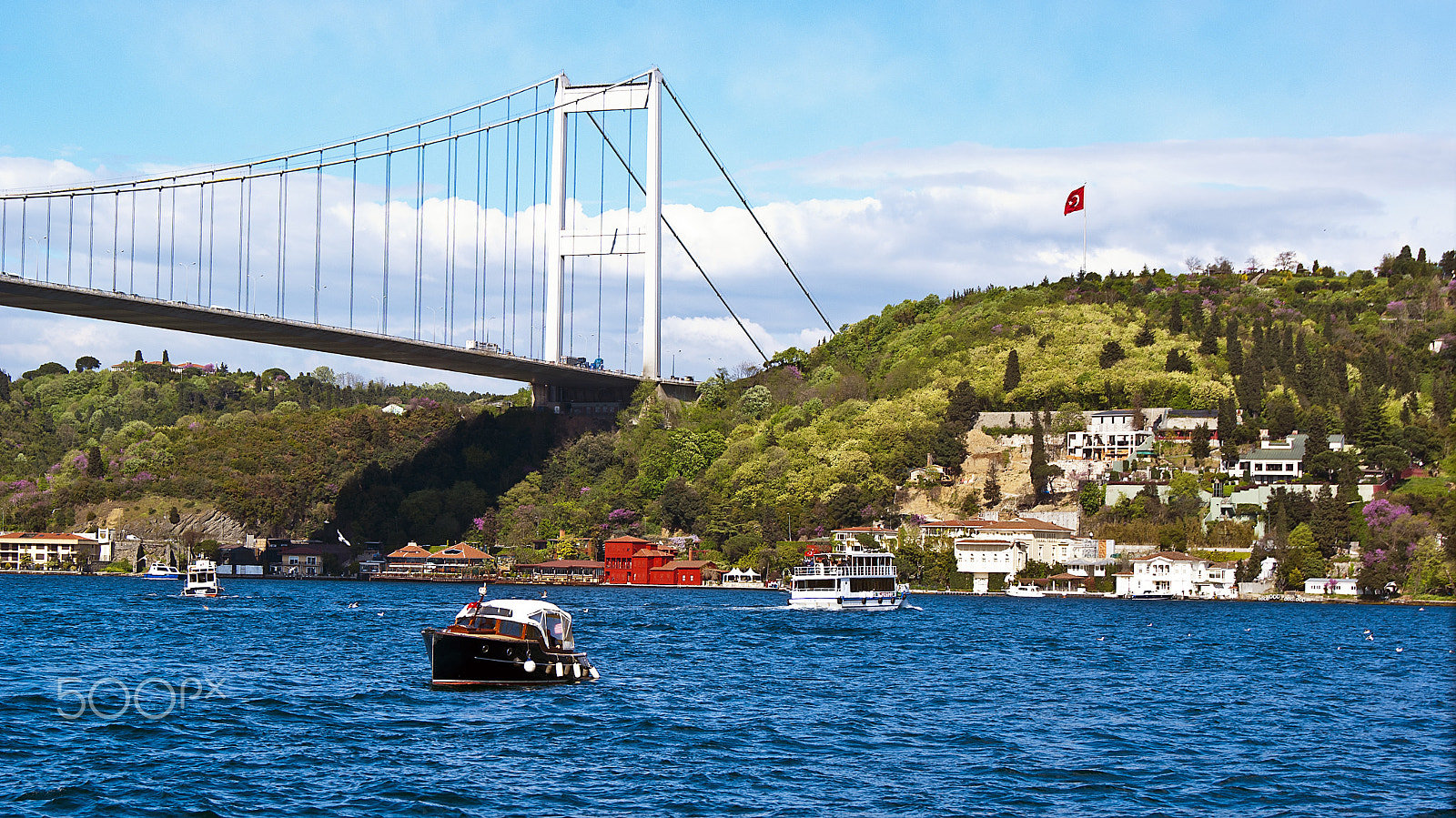 Sony Alpha DSLR-A230 sample photo. Bosphorus photography