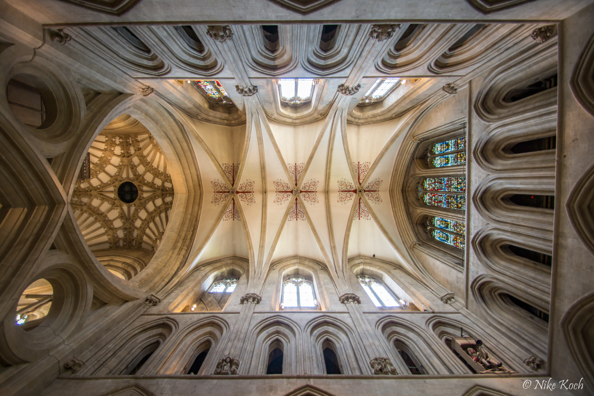 Sony SLT-A77 sample photo. Look up! photography