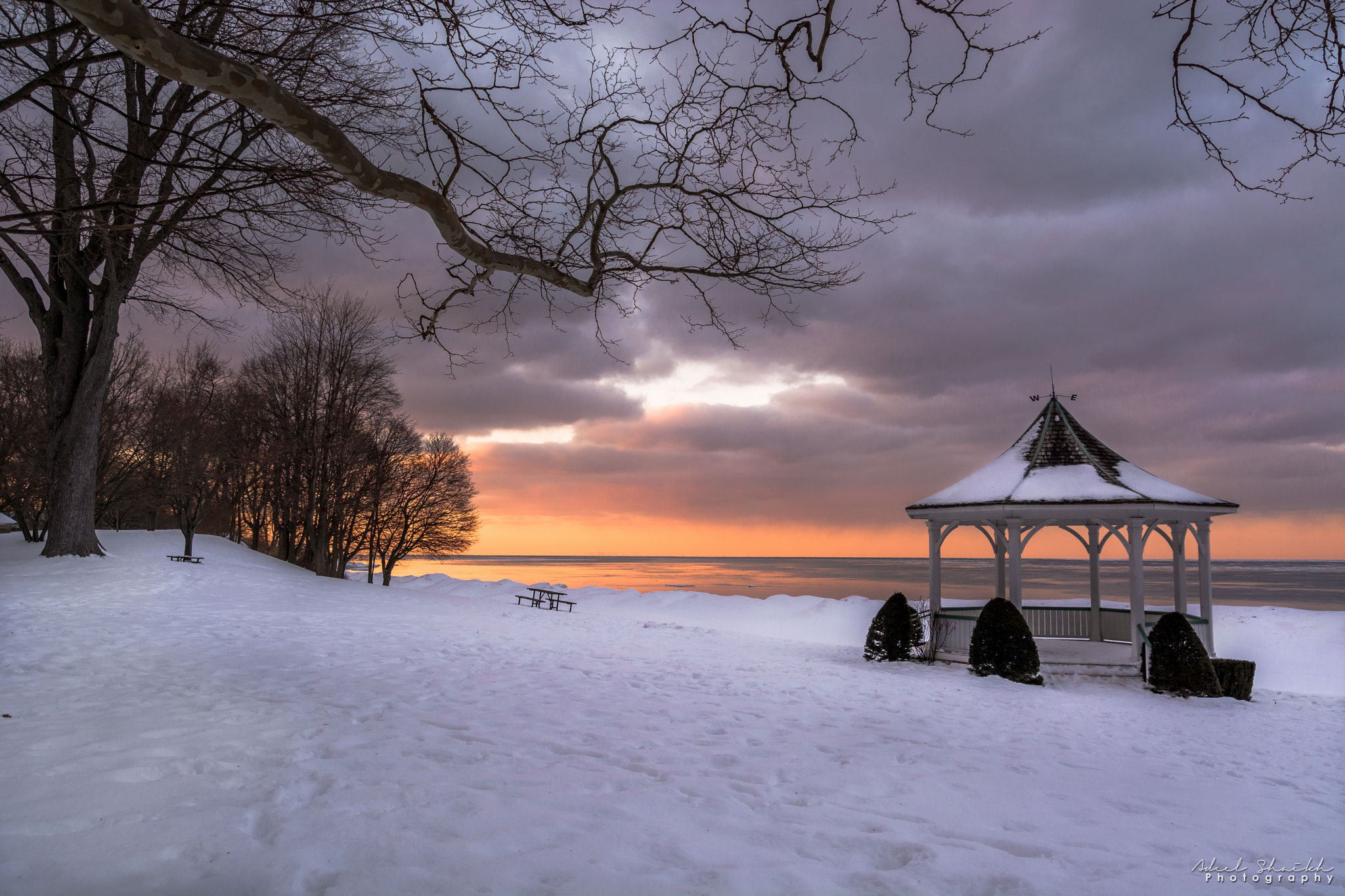 Nikon D5200 + Tamron SP AF 17-50mm F2.8 XR Di II LD Aspherical (IF) sample photo. The gazebo in the winter photography