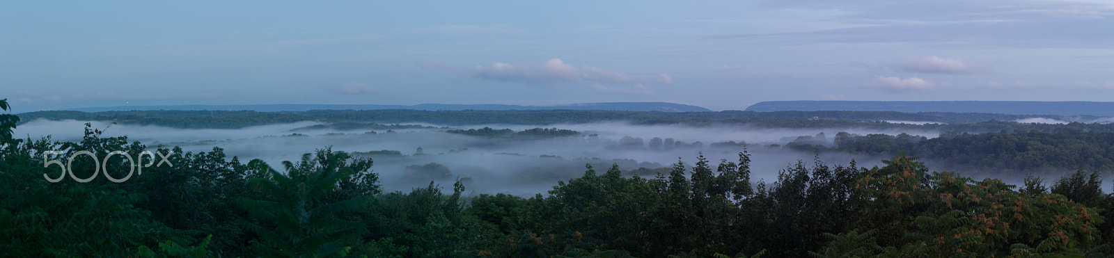 Canon EOS 100D (EOS Rebel SL1 / EOS Kiss X7) sample photo. Fog rolling in through the hills of western new jersey, usa early in the morning photography
