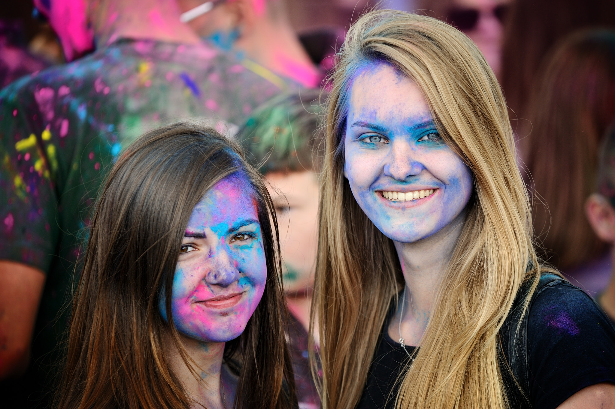 Nikon D3 + Sigma APO 100-300mm F4 EX IF HSM sample photo. Festival of colors photography
