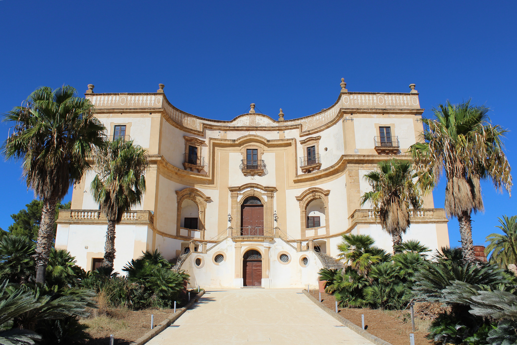 Canon EF-S 18-55mm F3.5-5.6 III sample photo. Villa cattolica - bagheria photography