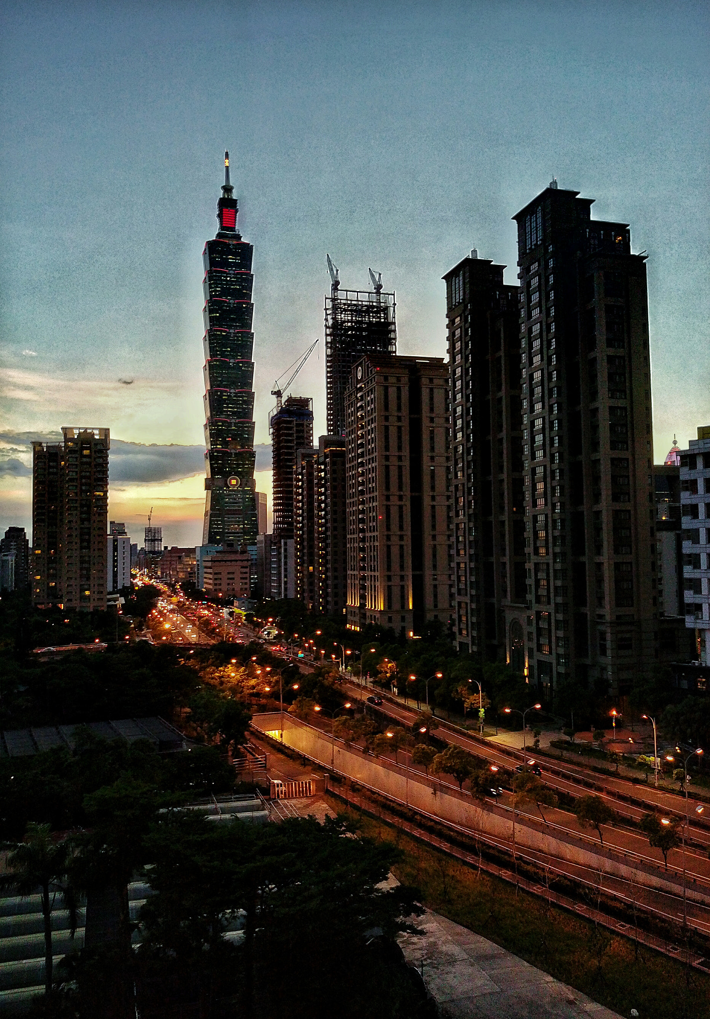 HTC ONE M9+ sample photo
