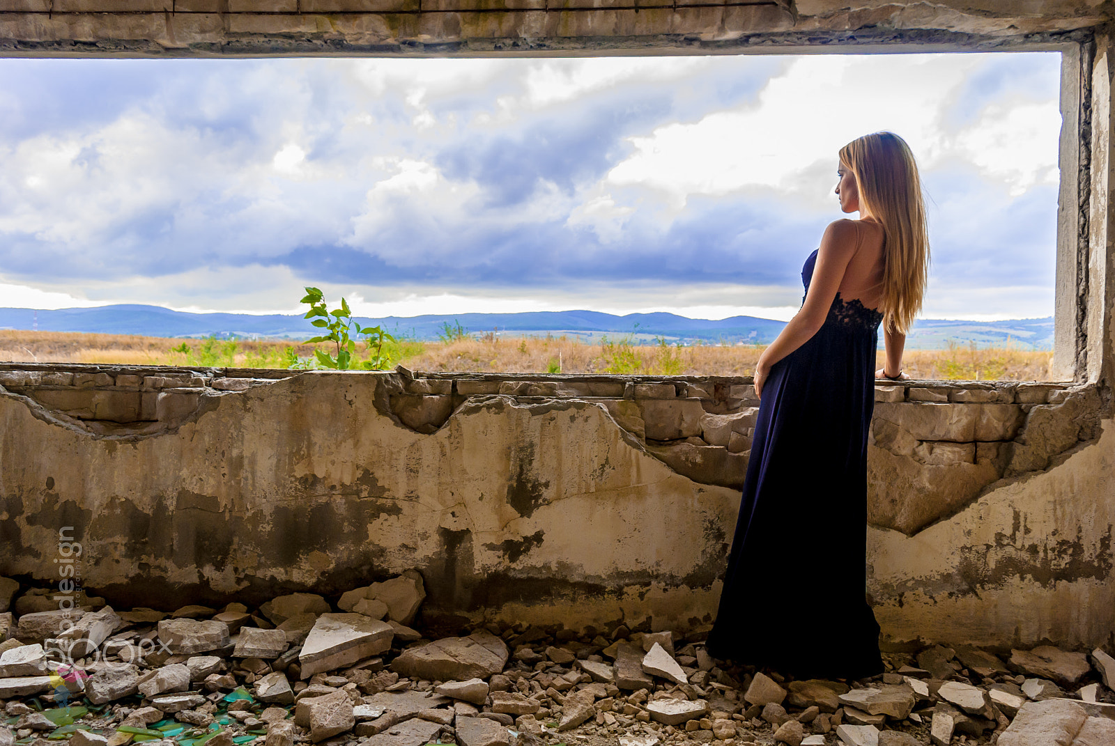Nikon D60 sample photo. Girl in blue photography
